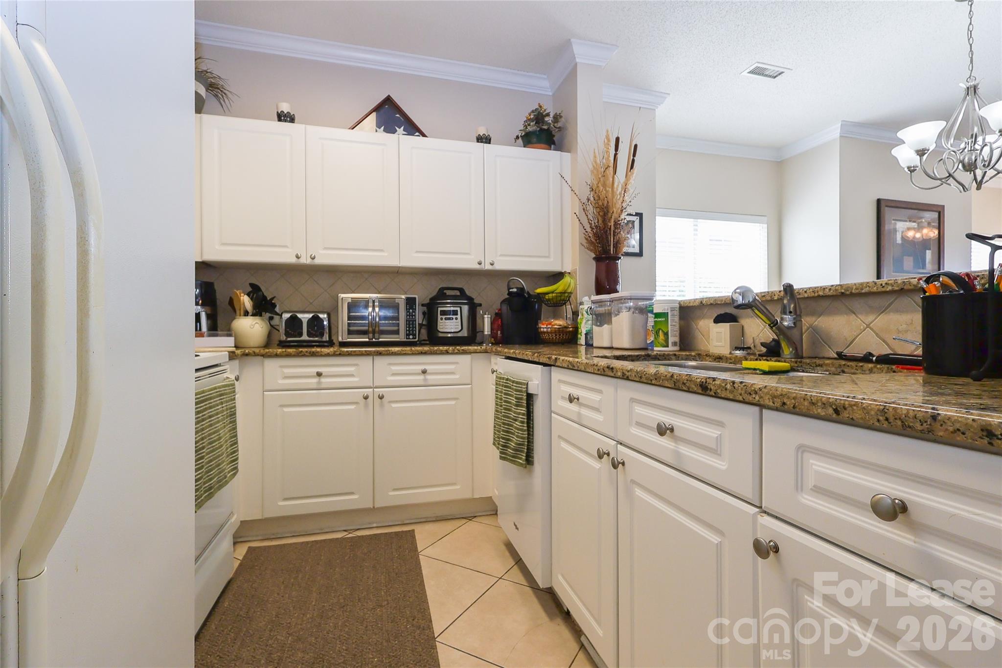 18816 Nautical Drive Property Photo 9