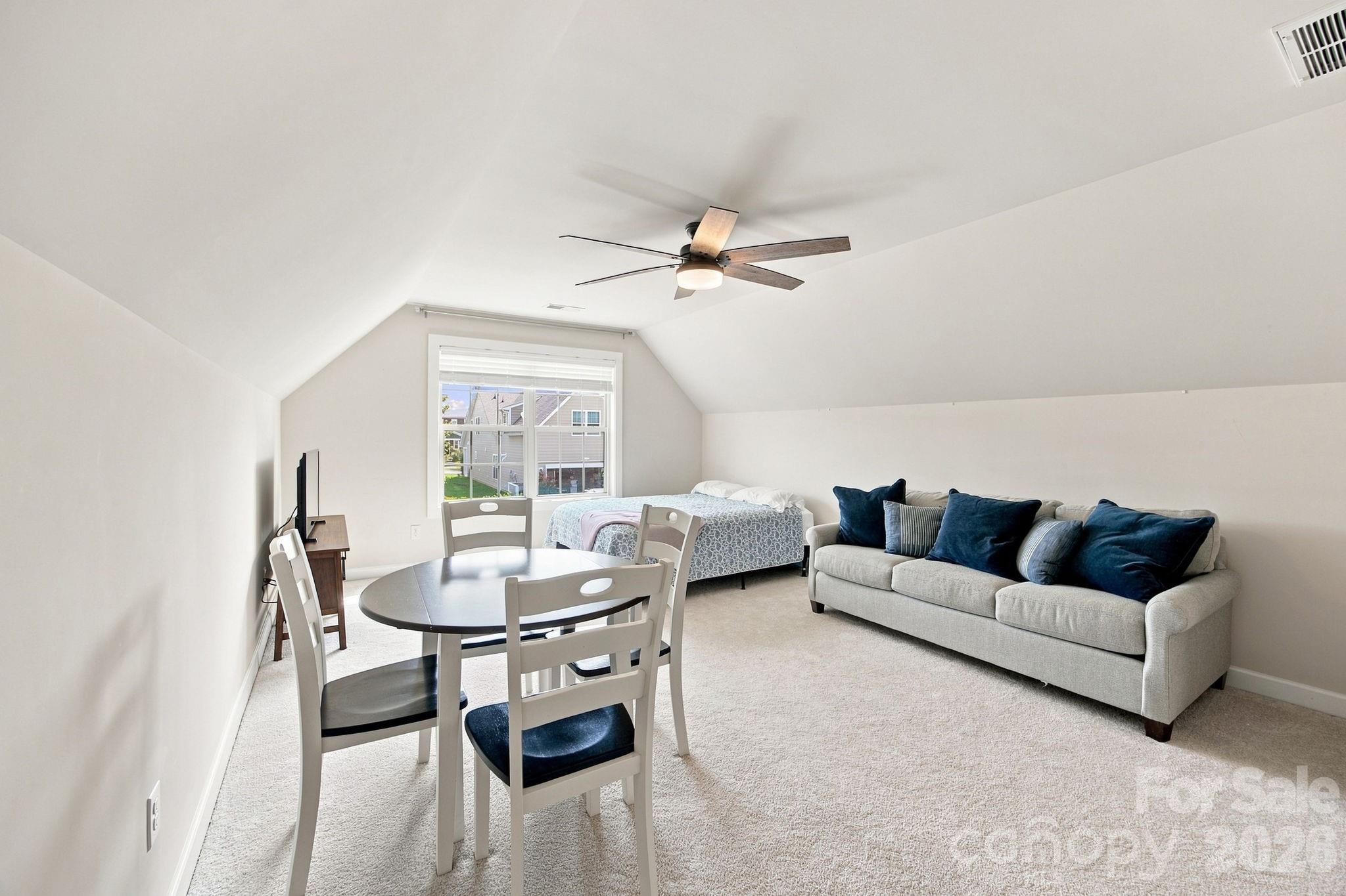 11644 Westbranch Parkway Property Photo 32