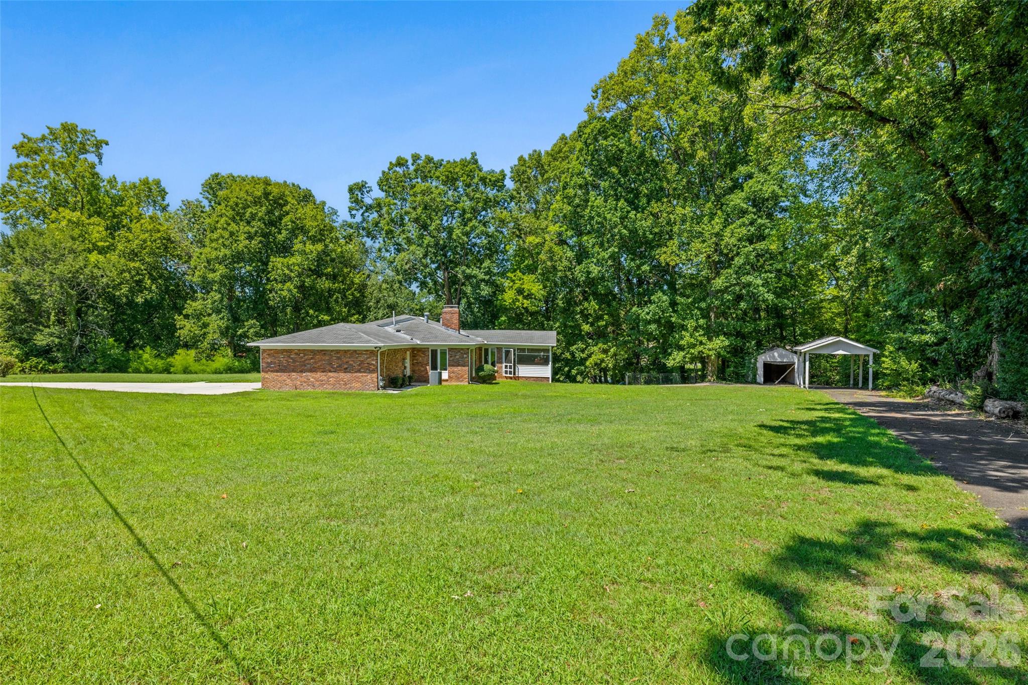 233 Laburn Avenue Property Photo 3