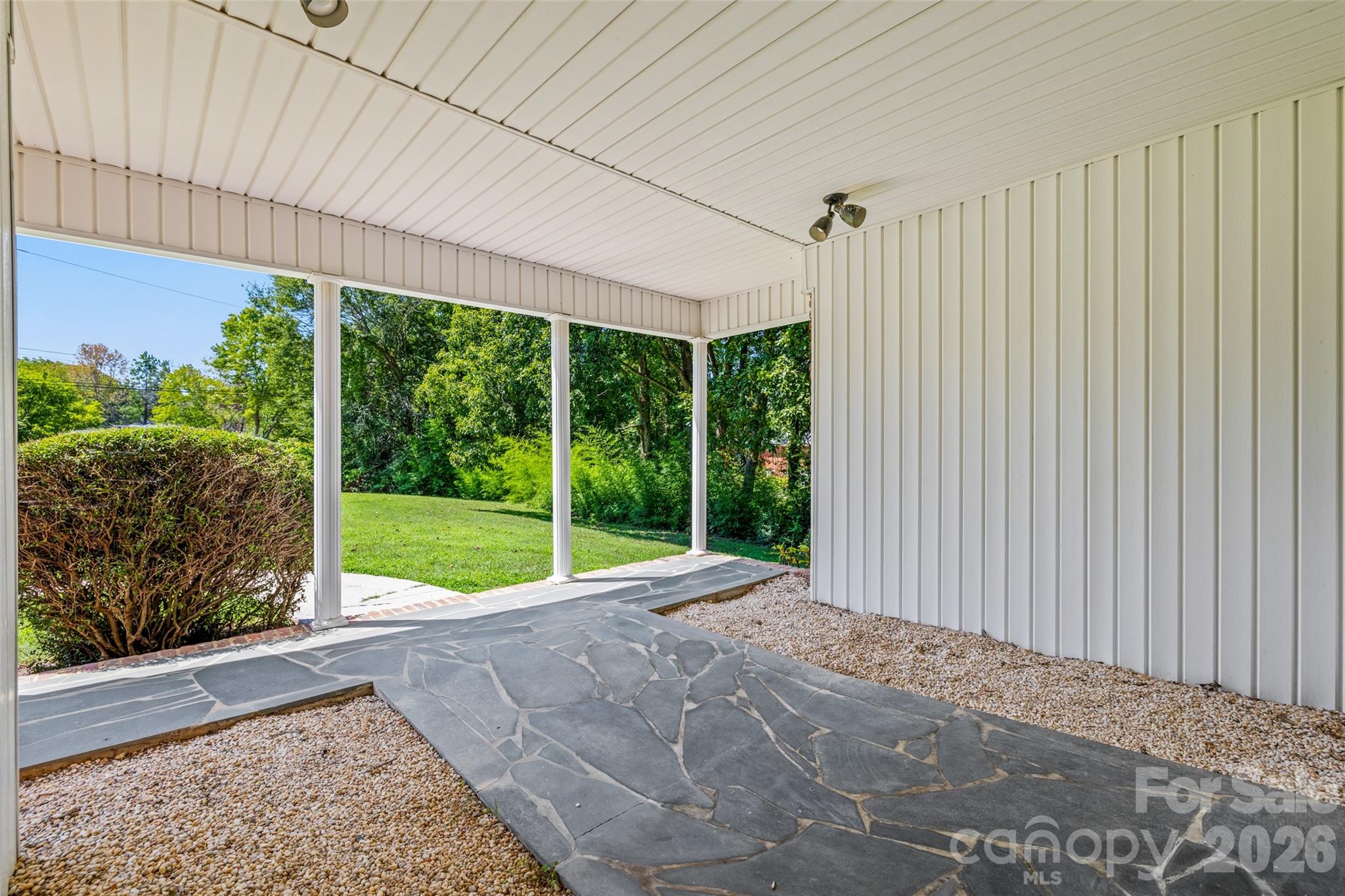 233 Laburn Avenue Property Photo 7