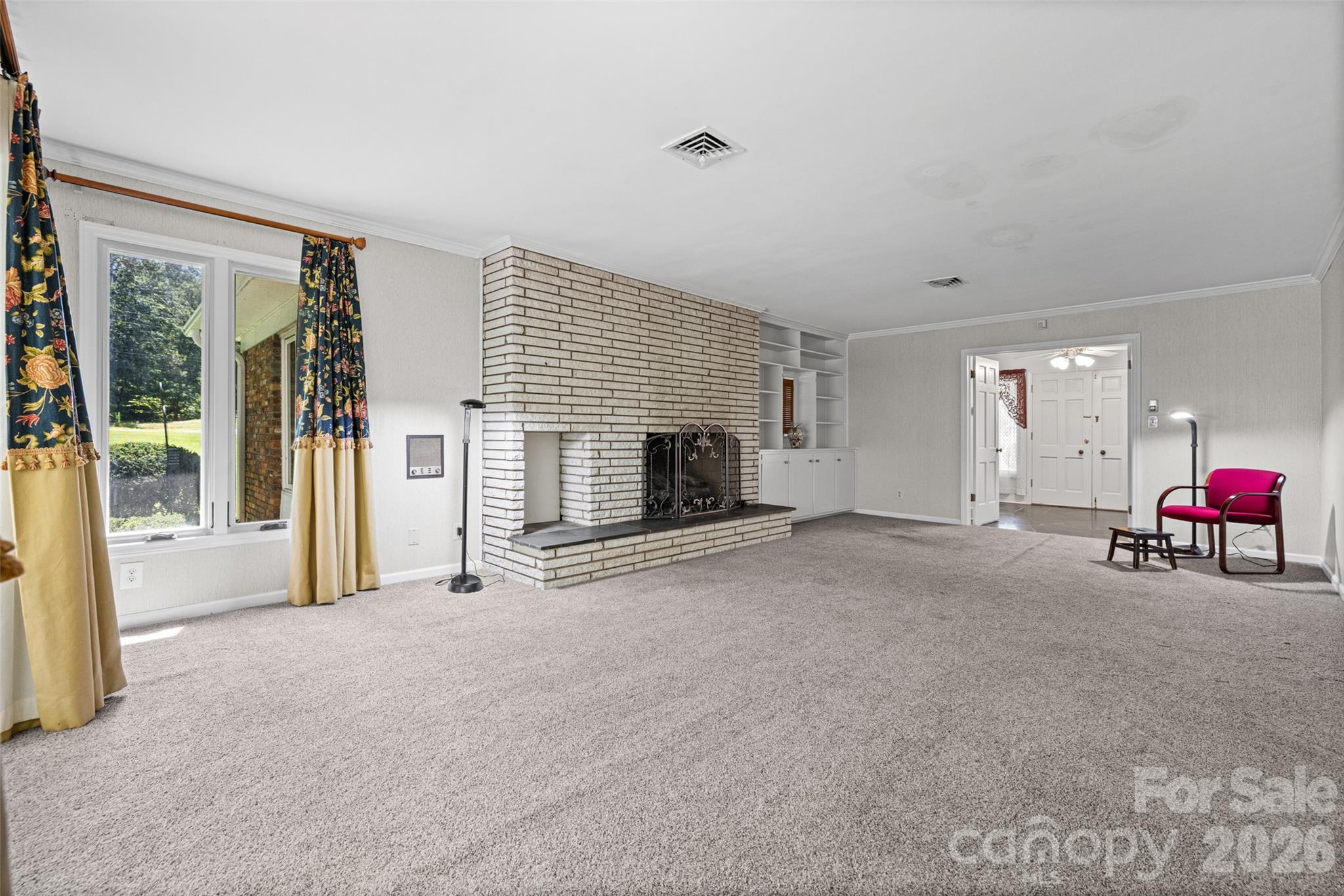 233 Laburn Avenue Property Photo 11