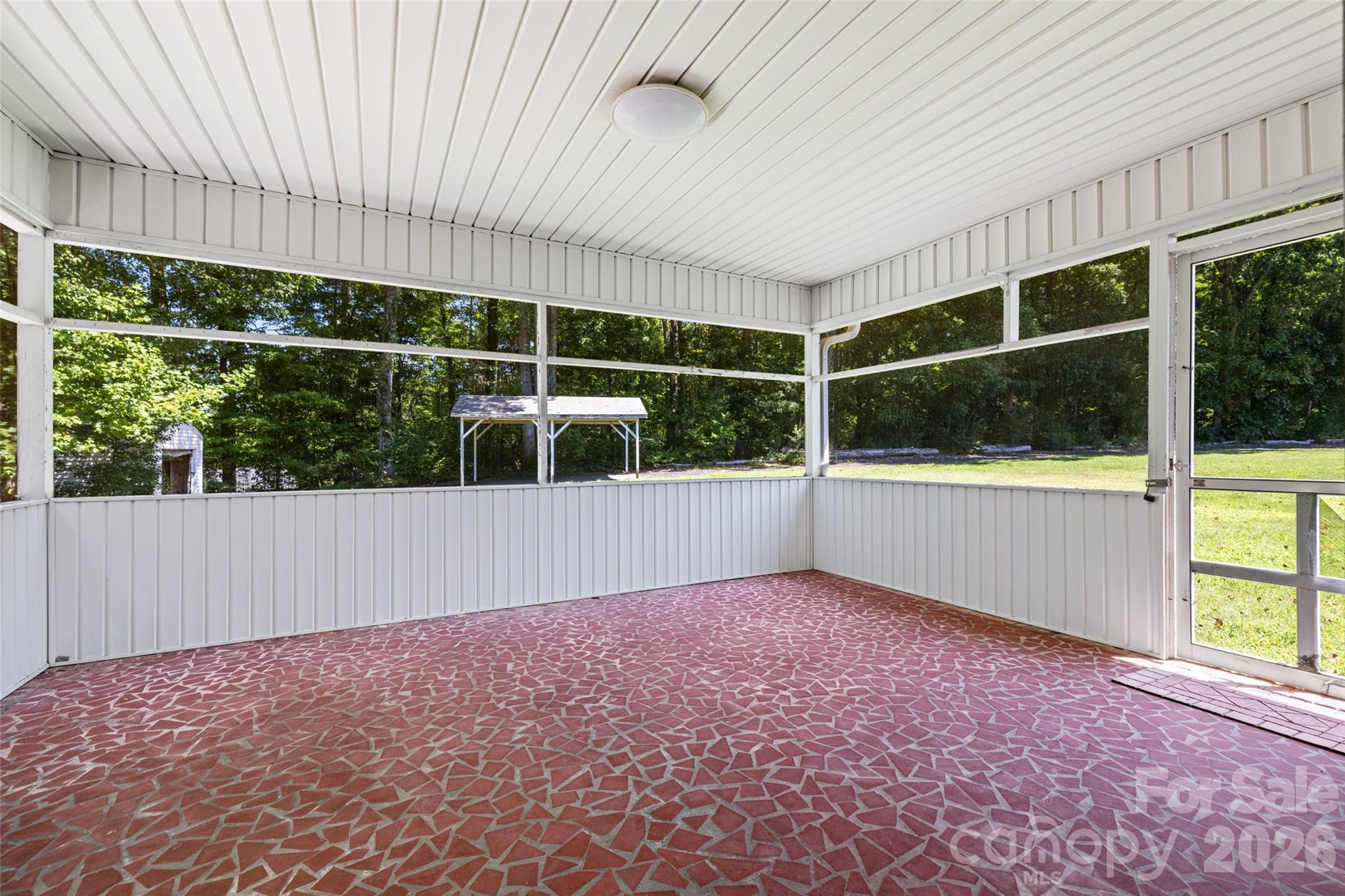 233 Laburn Avenue Property Photo 13