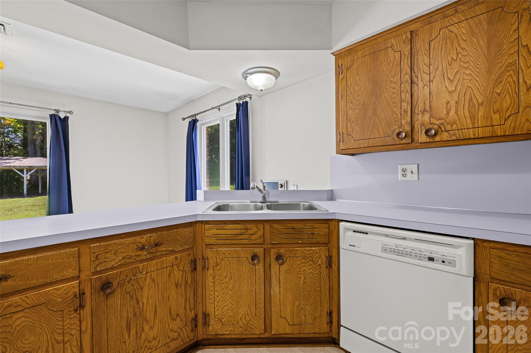 233 Laburn Avenue Property Photo 16