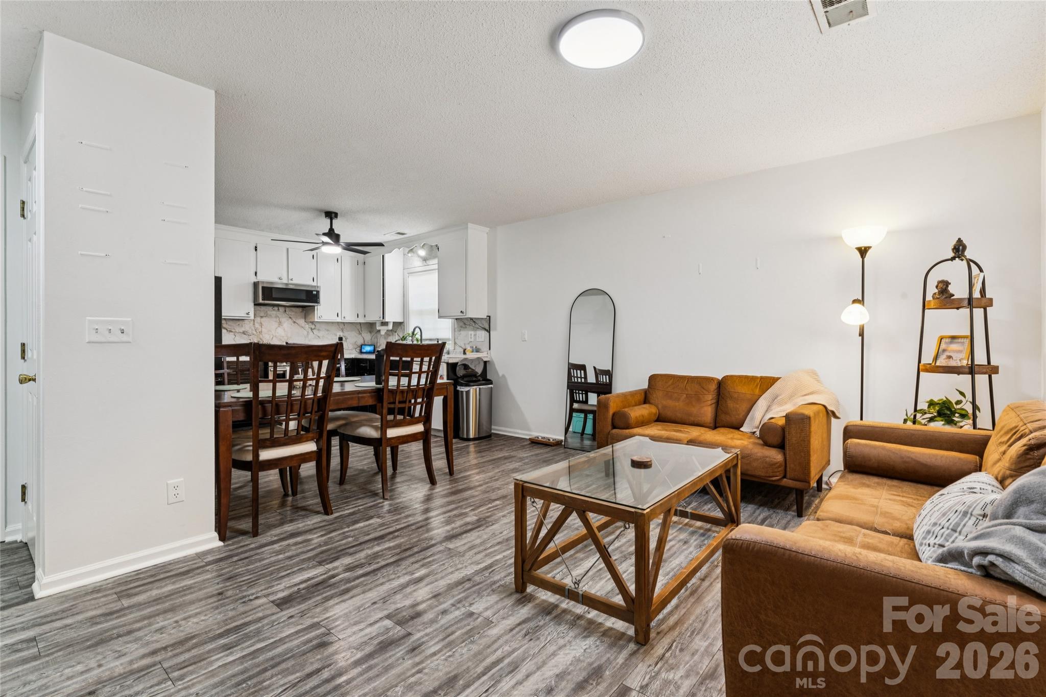 227/229 Pethel Street Property Photo 3