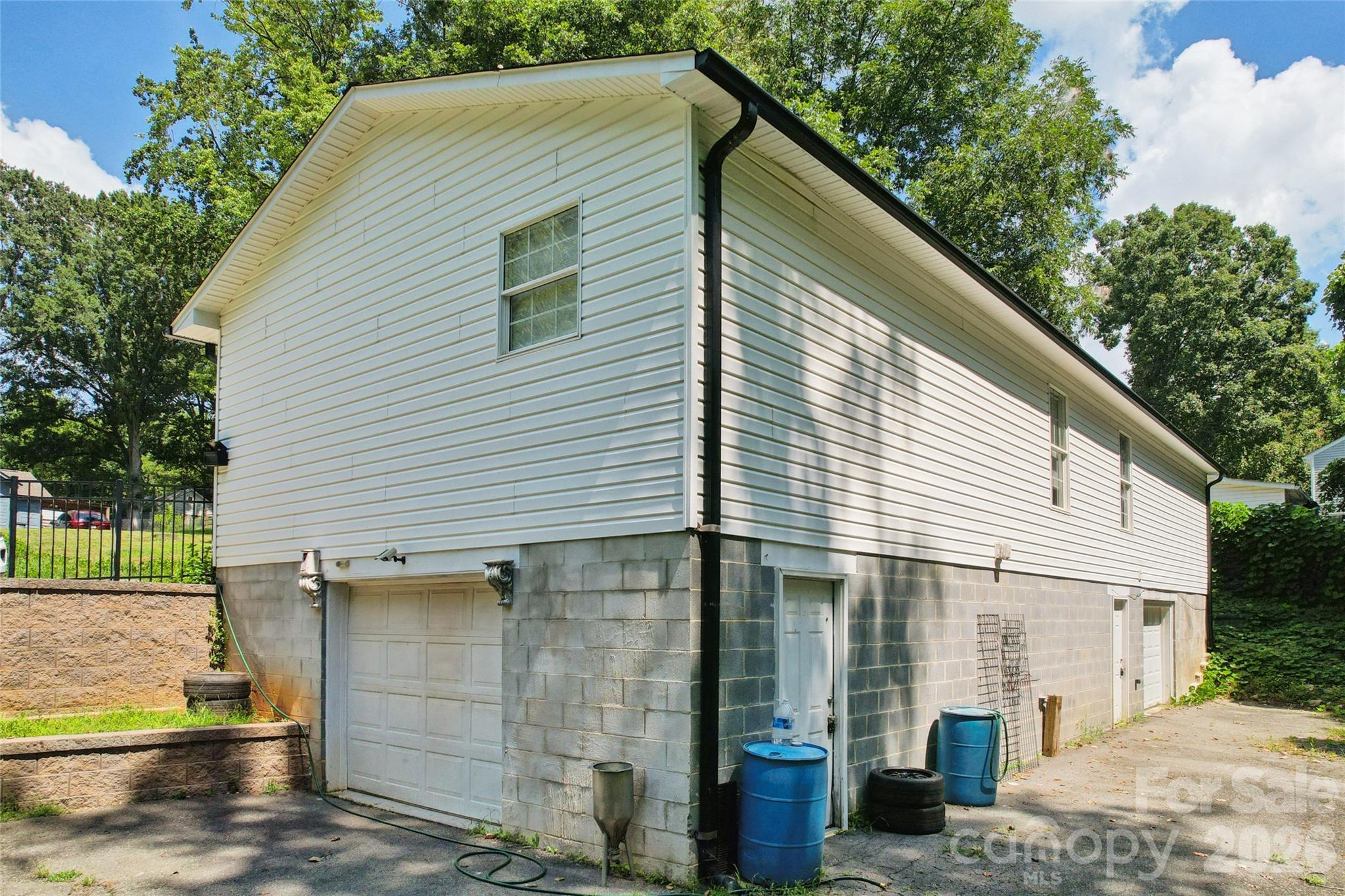 227/229 Pethel Street Property Photo 23