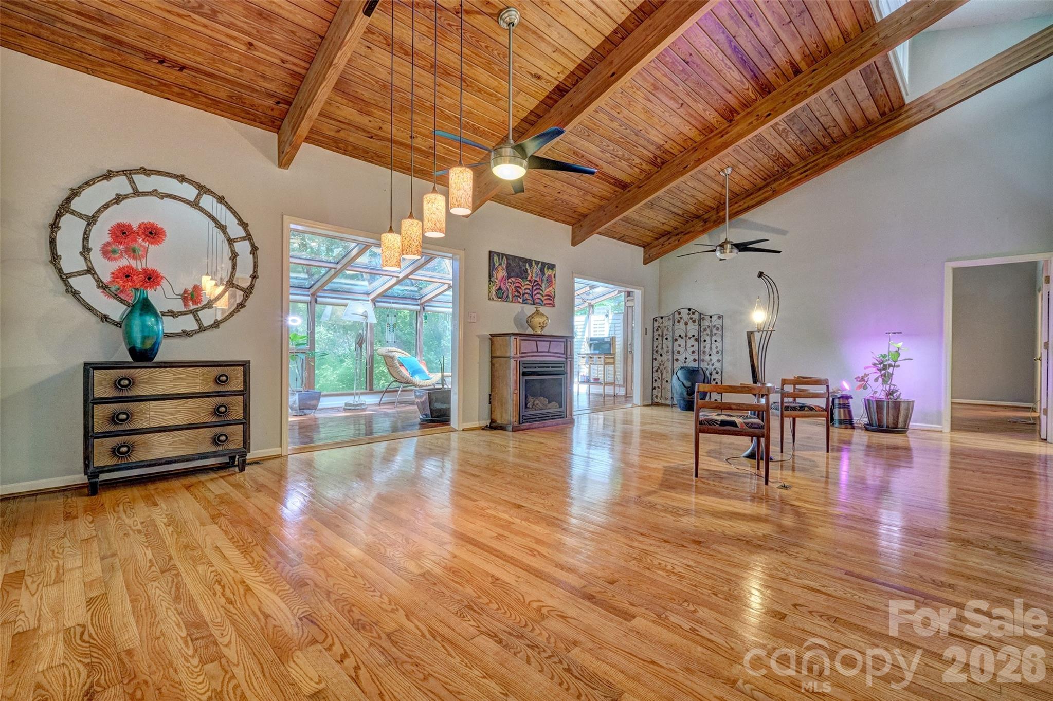 9 Cove Road Property Photo 6