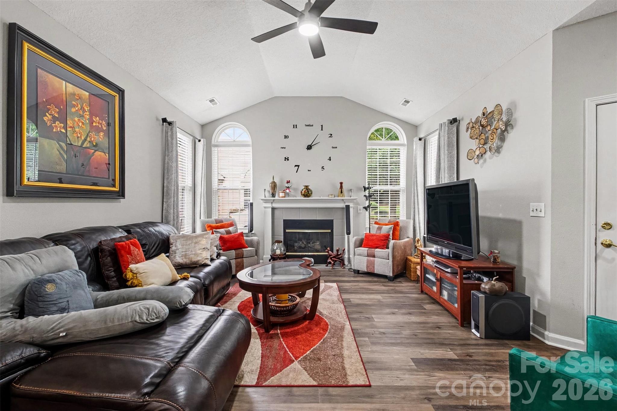 8057 Sultana Circle Property Photo 2