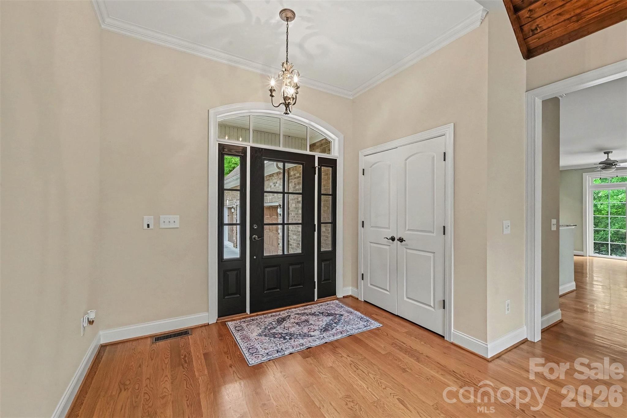 1208 Emerald Bay Drive Property Photo 5