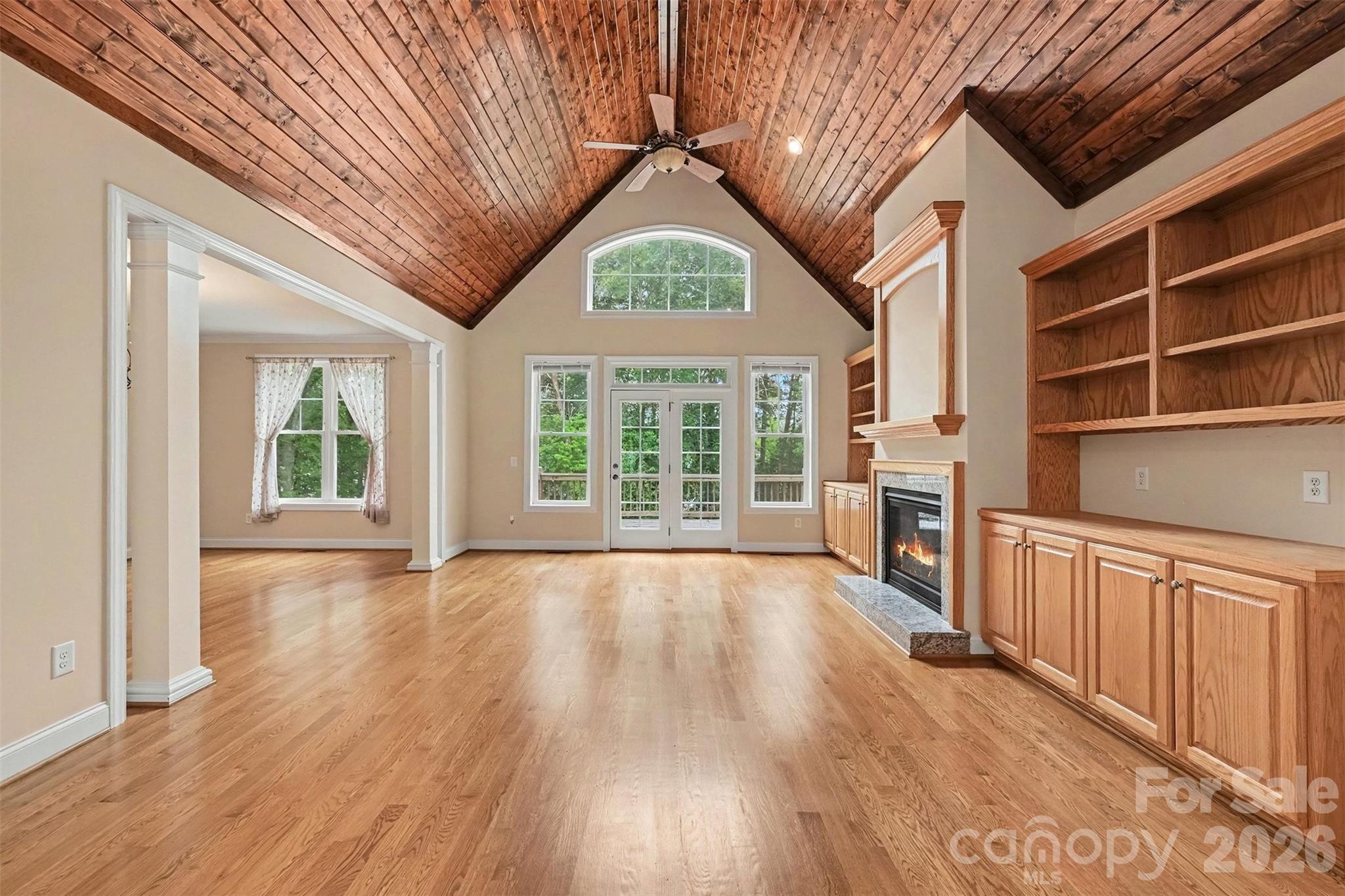1208 Emerald Bay Drive Property Photo 8