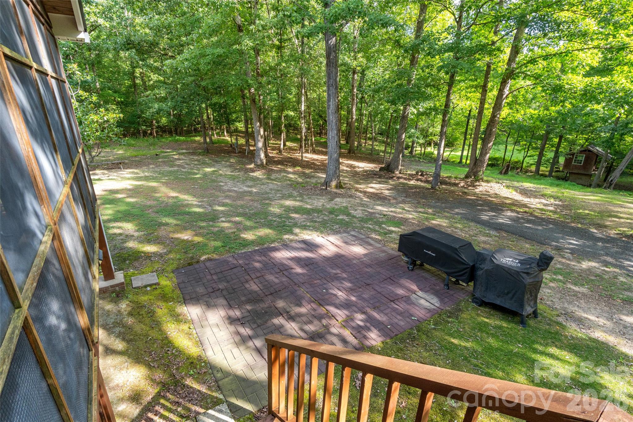 9344 Henry Harris Road Property Photo 4