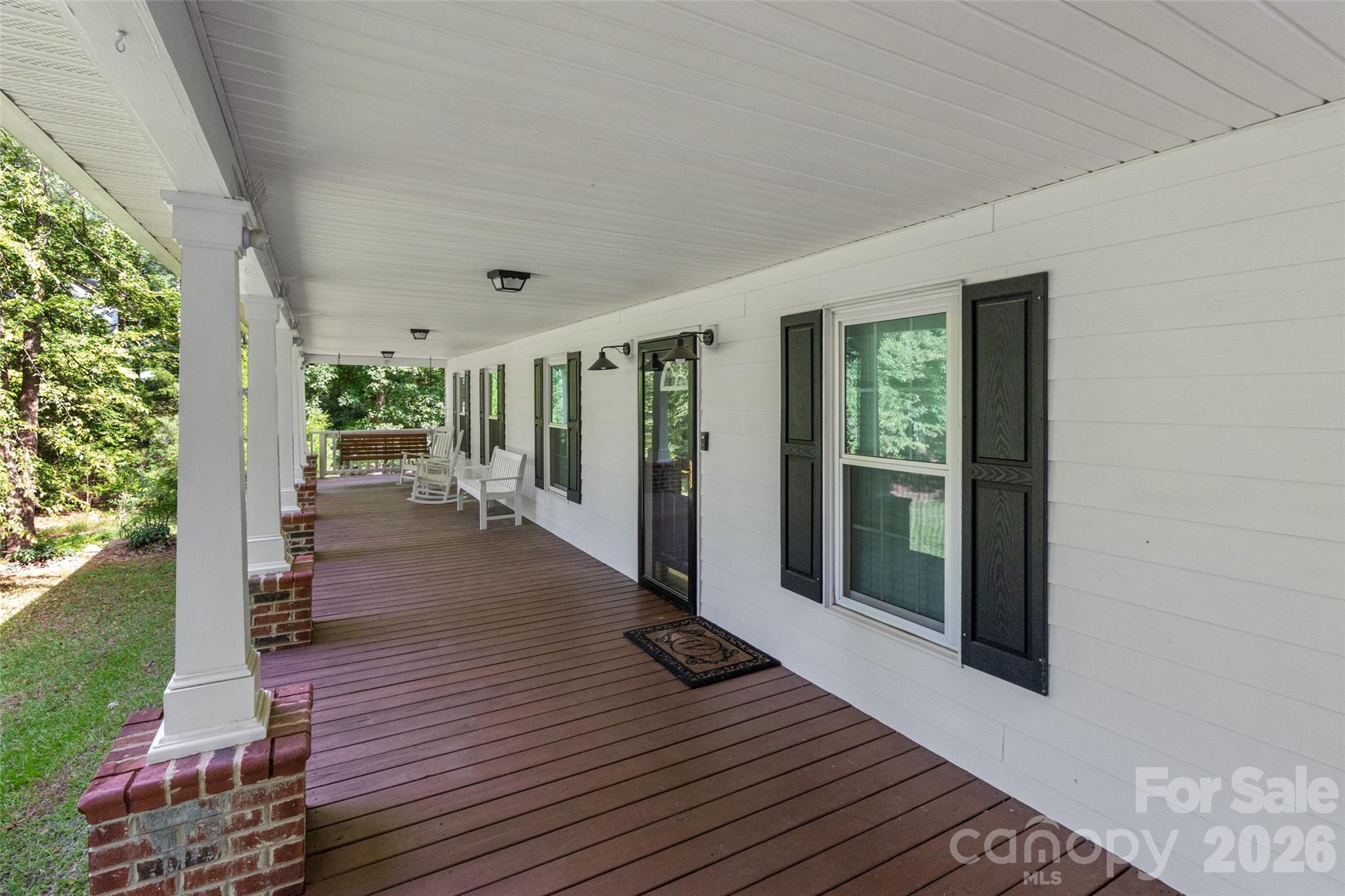 9344 Henry Harris Road Property Photo 6