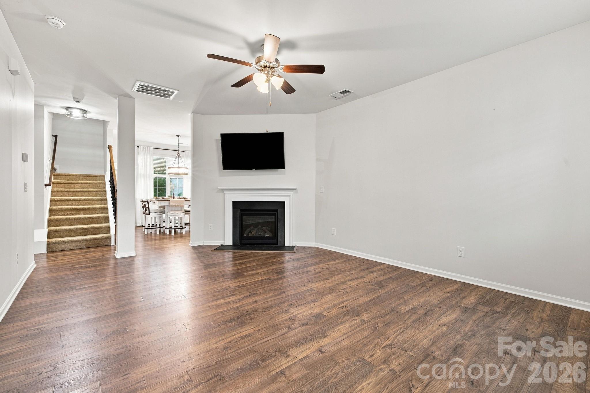 2424 Tallet Trace Property Photo 4