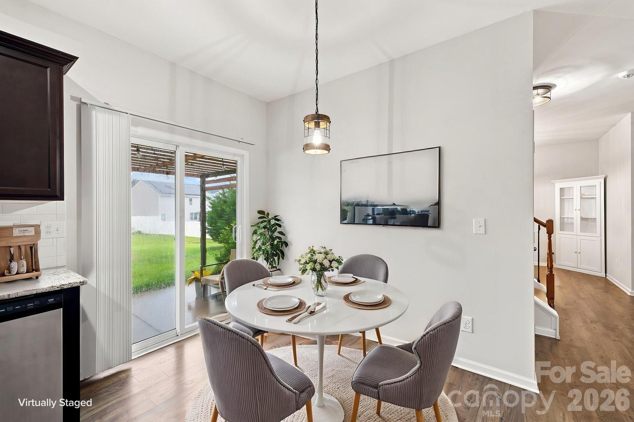 2424 Tallet Trace Property Photo 15