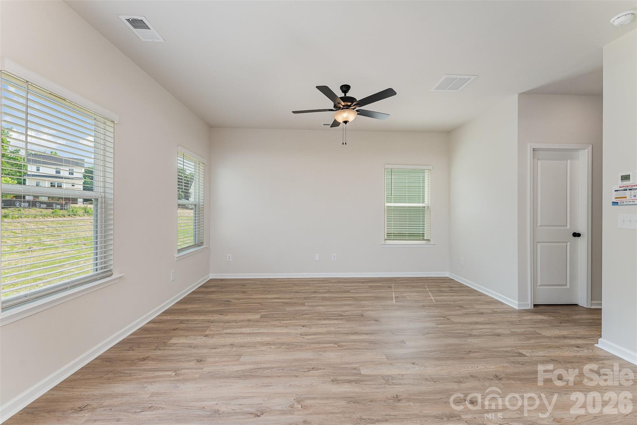 3019 Sheets Circle Property Photo 2