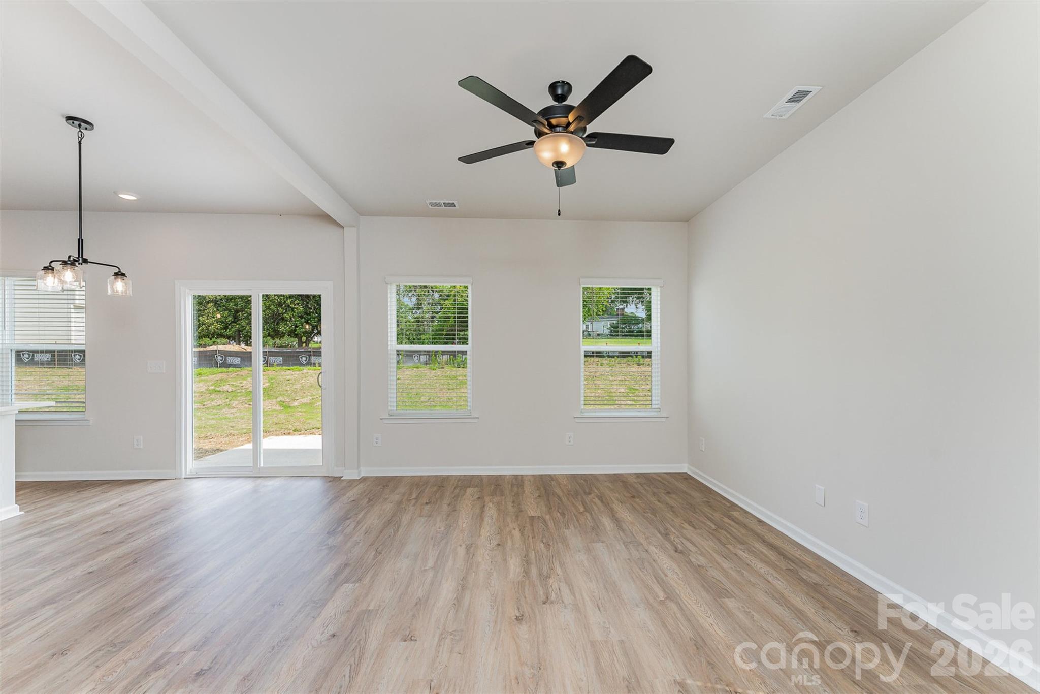 3019 Sheets Circle Property Photo 3