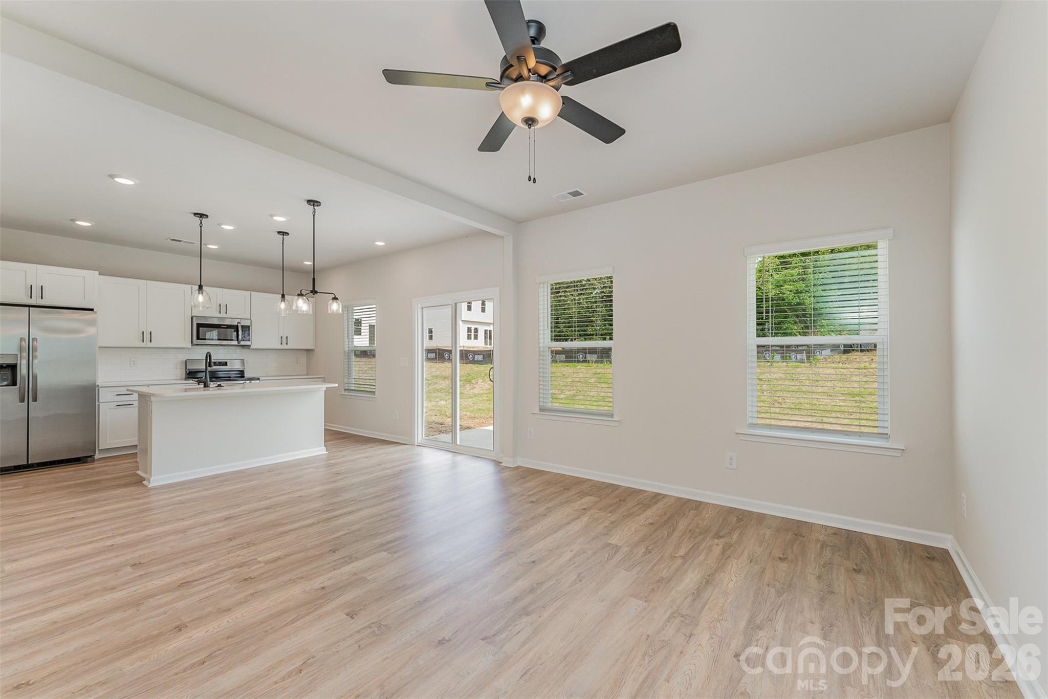 3019 Sheets Circle Property Photo 4