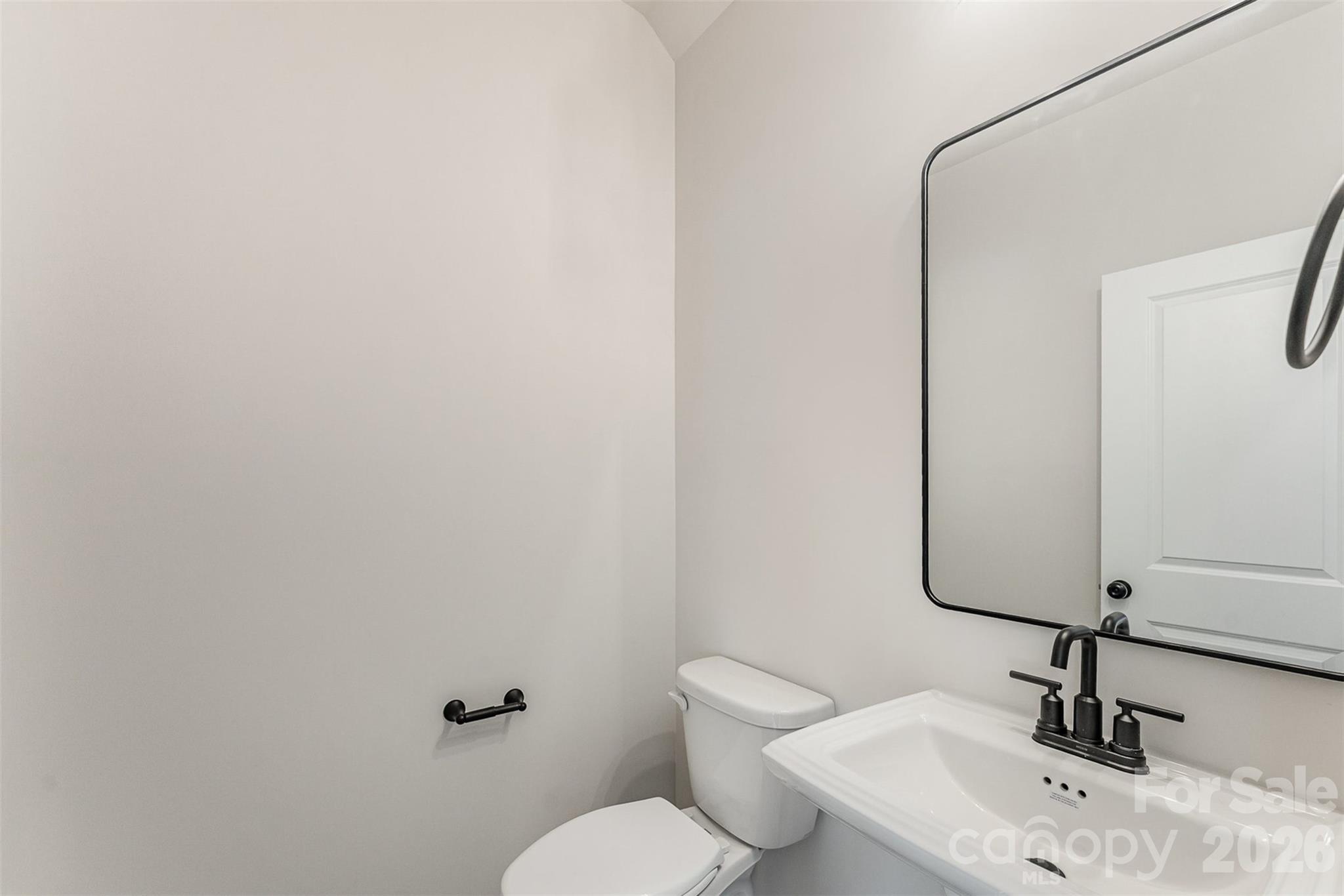 3019 Sheets Circle Property Photo 9