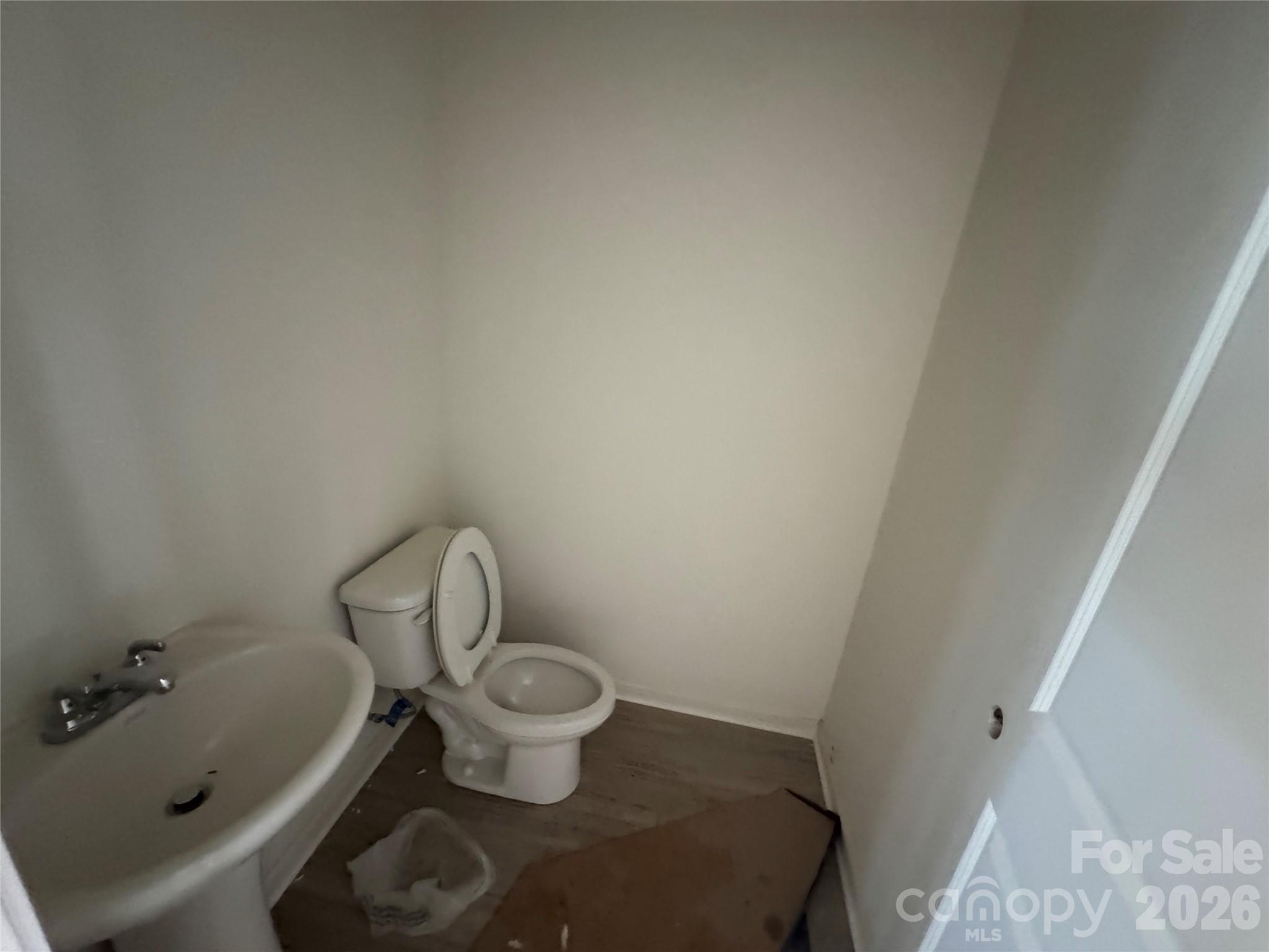 3503 Deacon Lane Property Photo 10