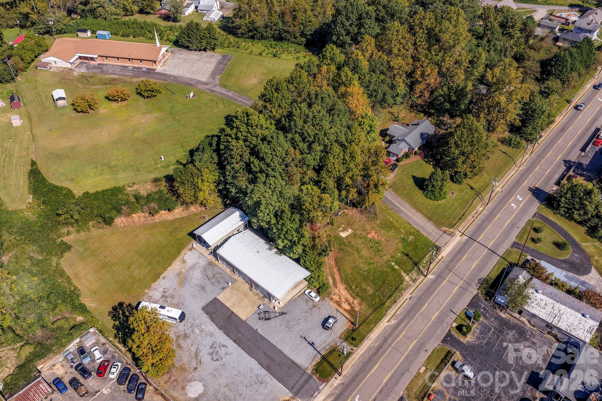 891 E Court Street Property Photo 16
