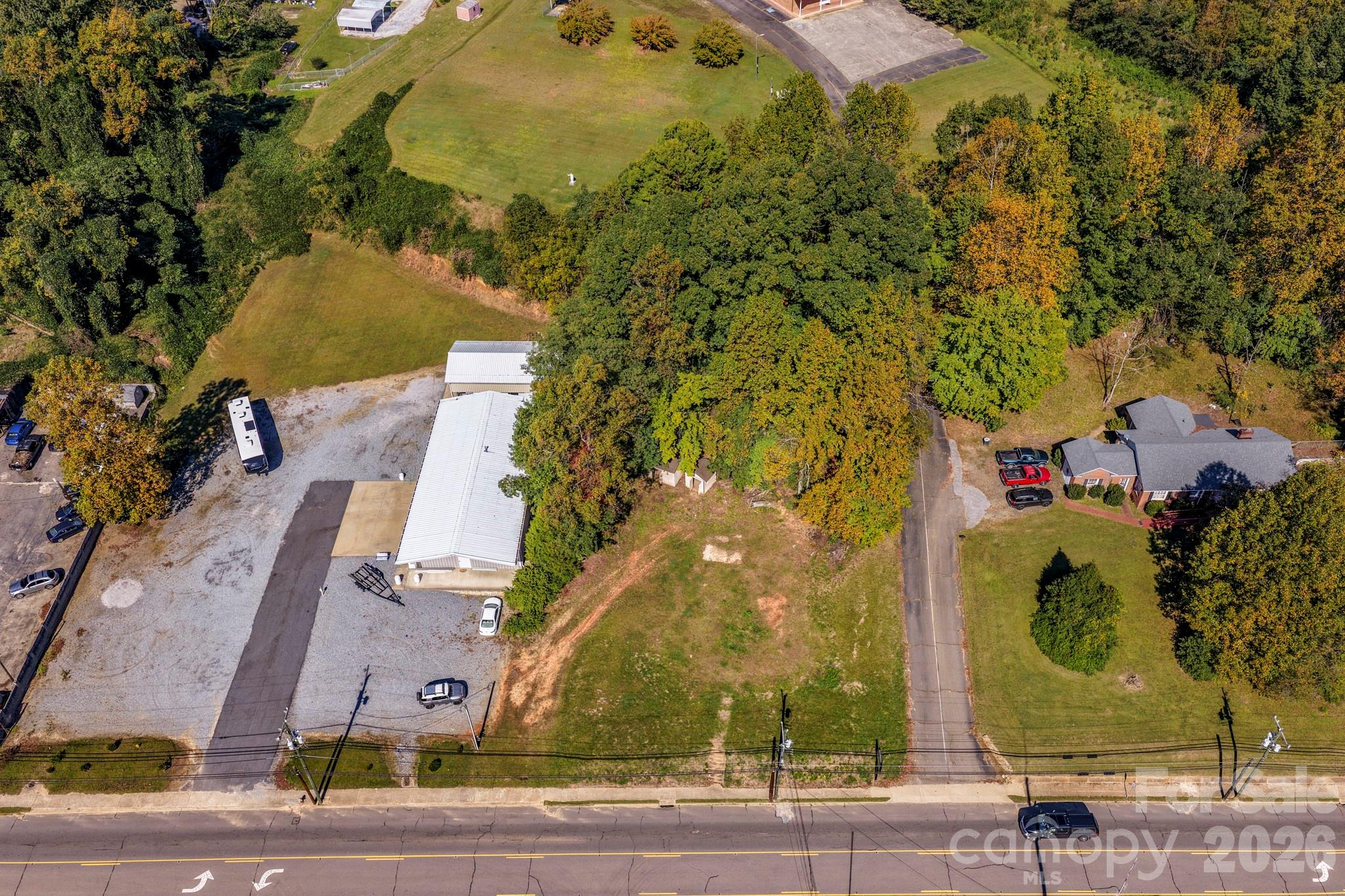 891 E Court Street Property Photo 19