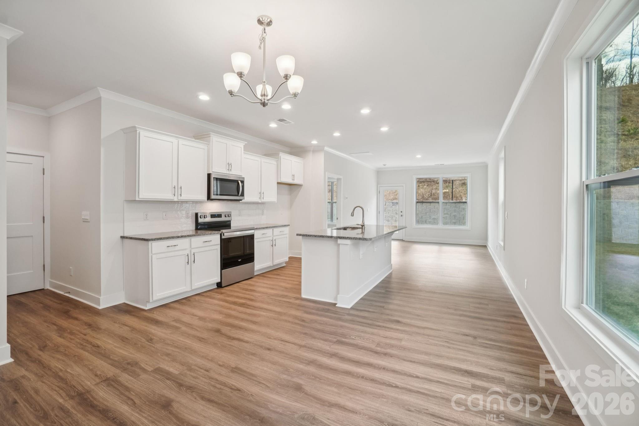 137 Sugg Trail Property Photo 8