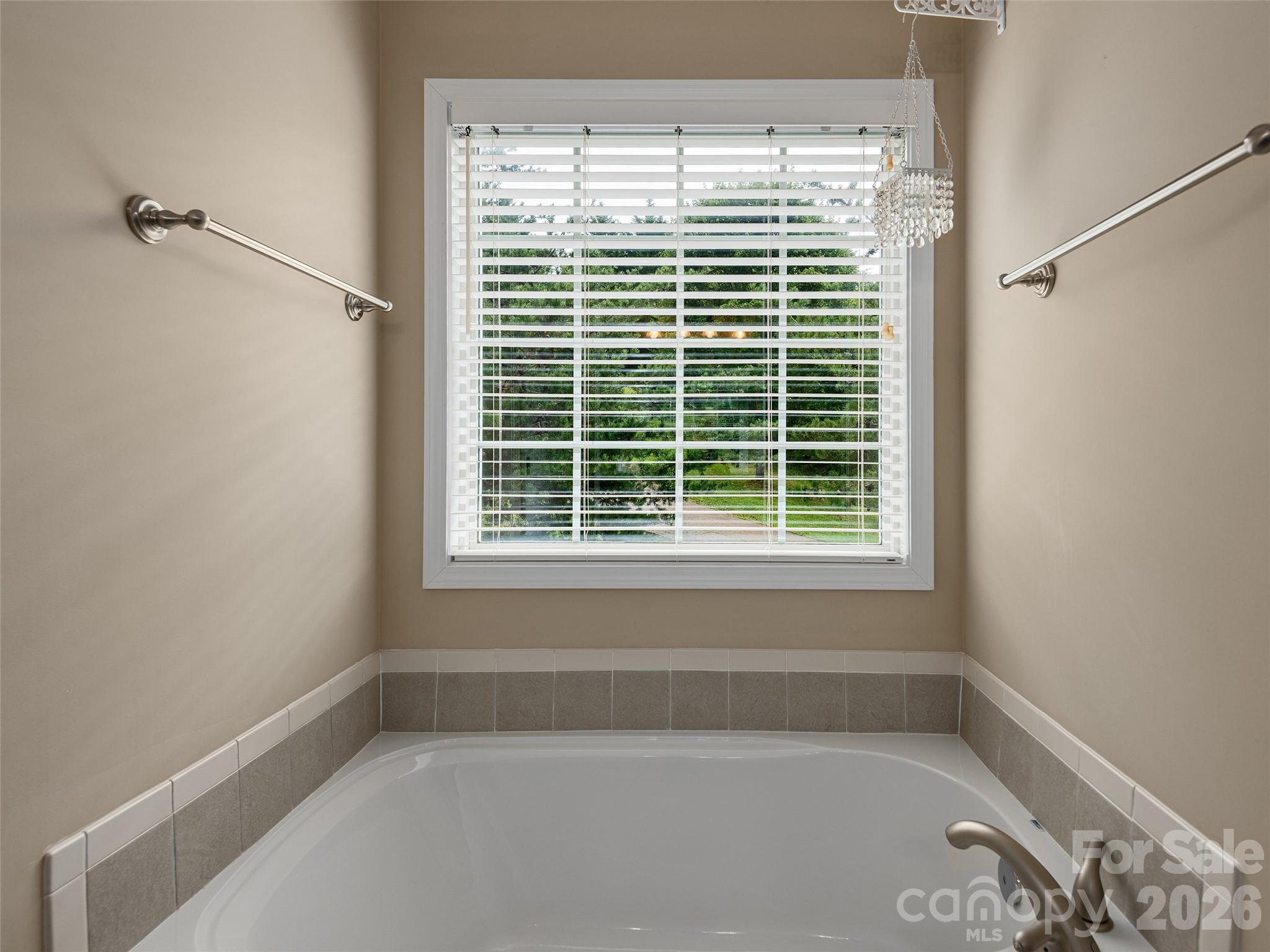 4 Lancaster Lane Property Photo 15