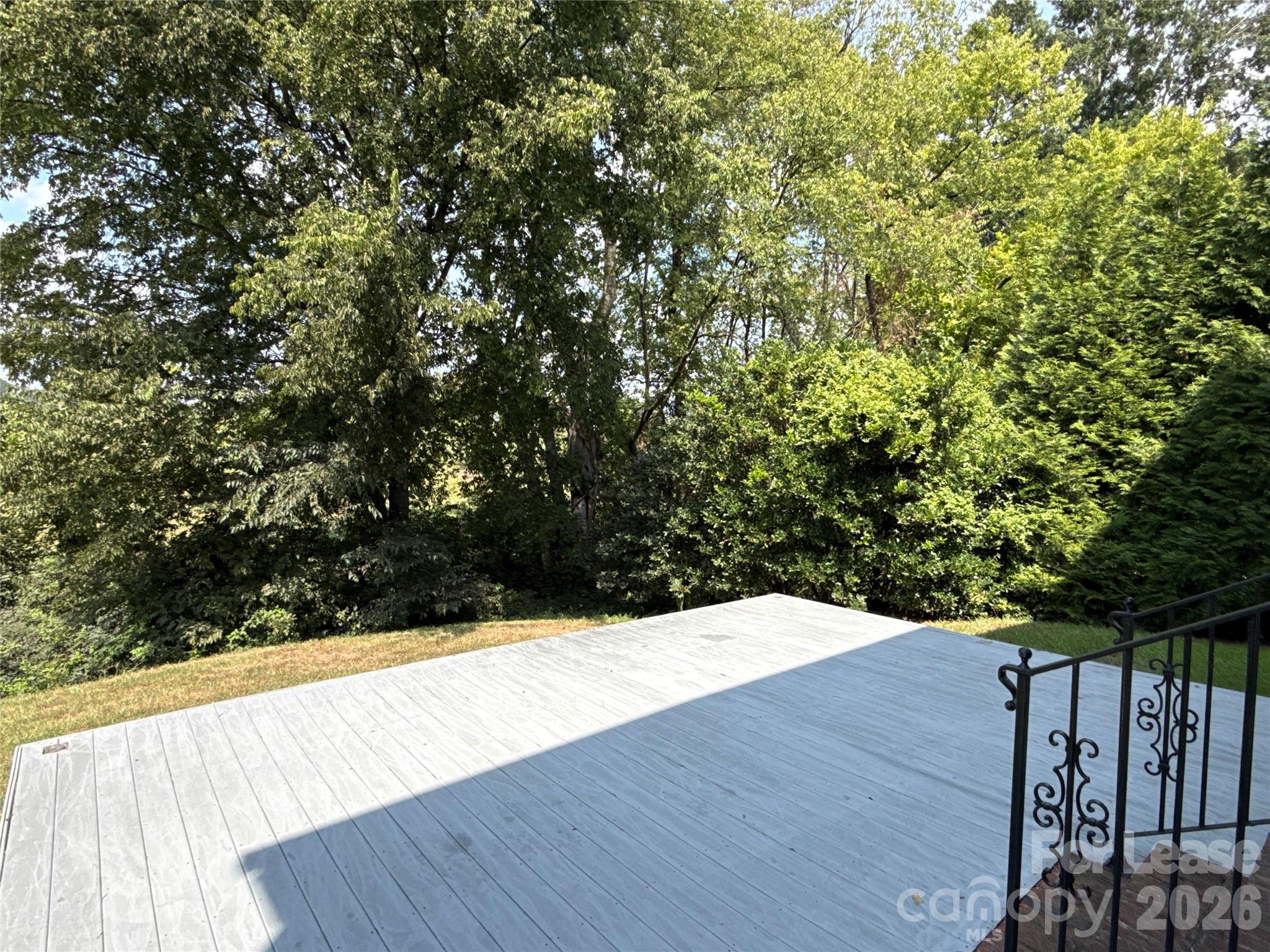 1032 Meadowbrook Lane Property Photo 19