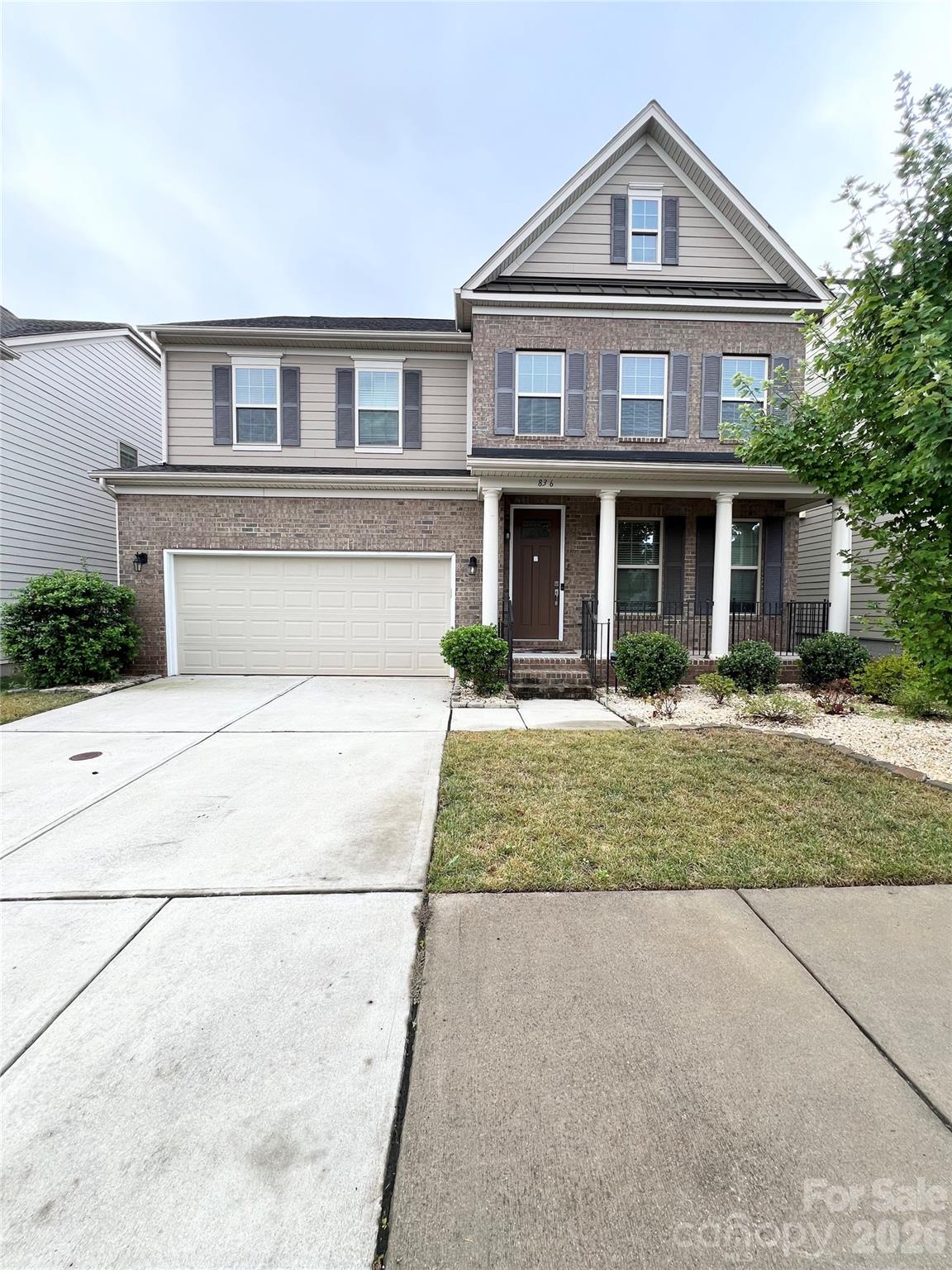 836 Pecan Tree Lane Property Photo 1