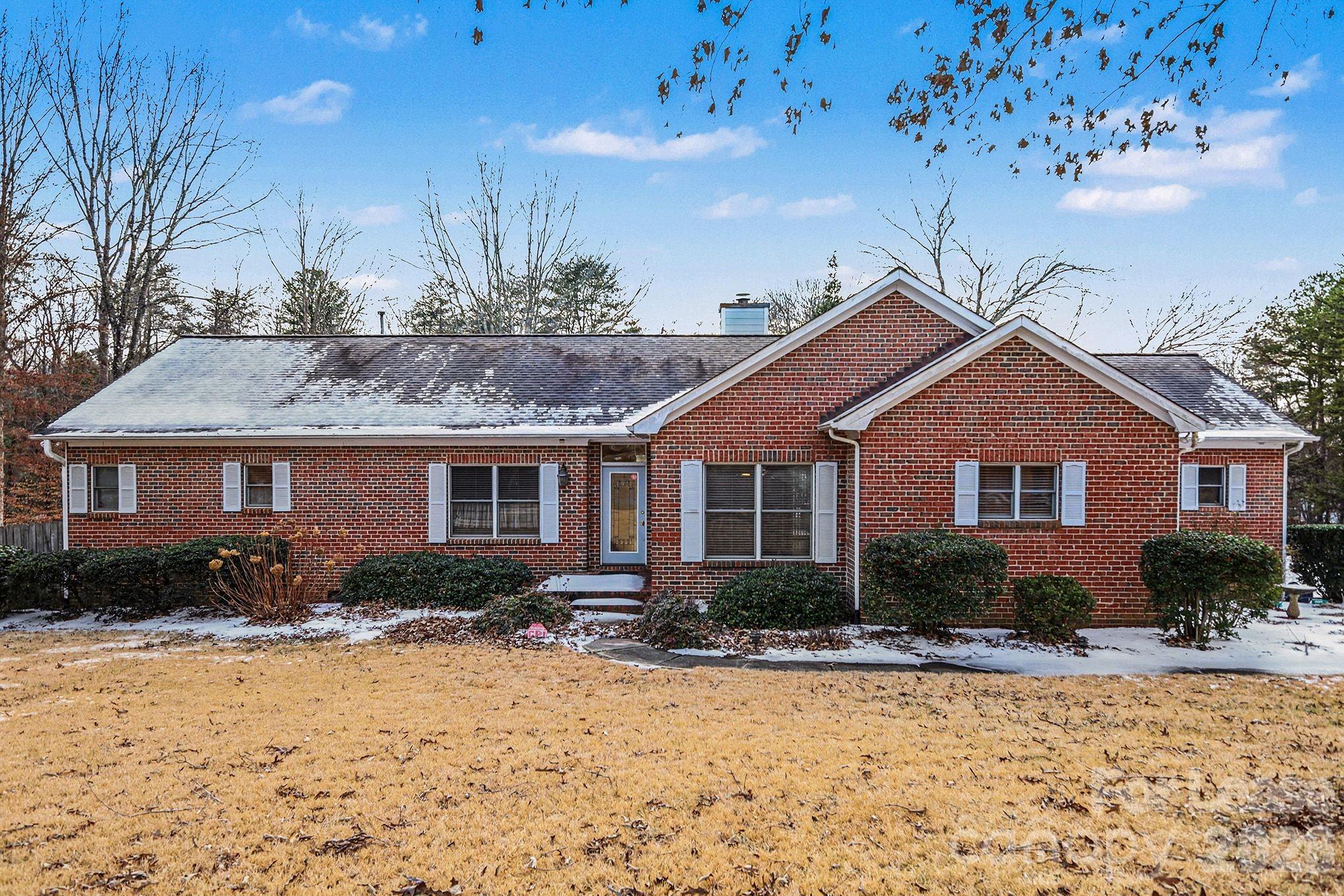 4418674 Property Photo 2