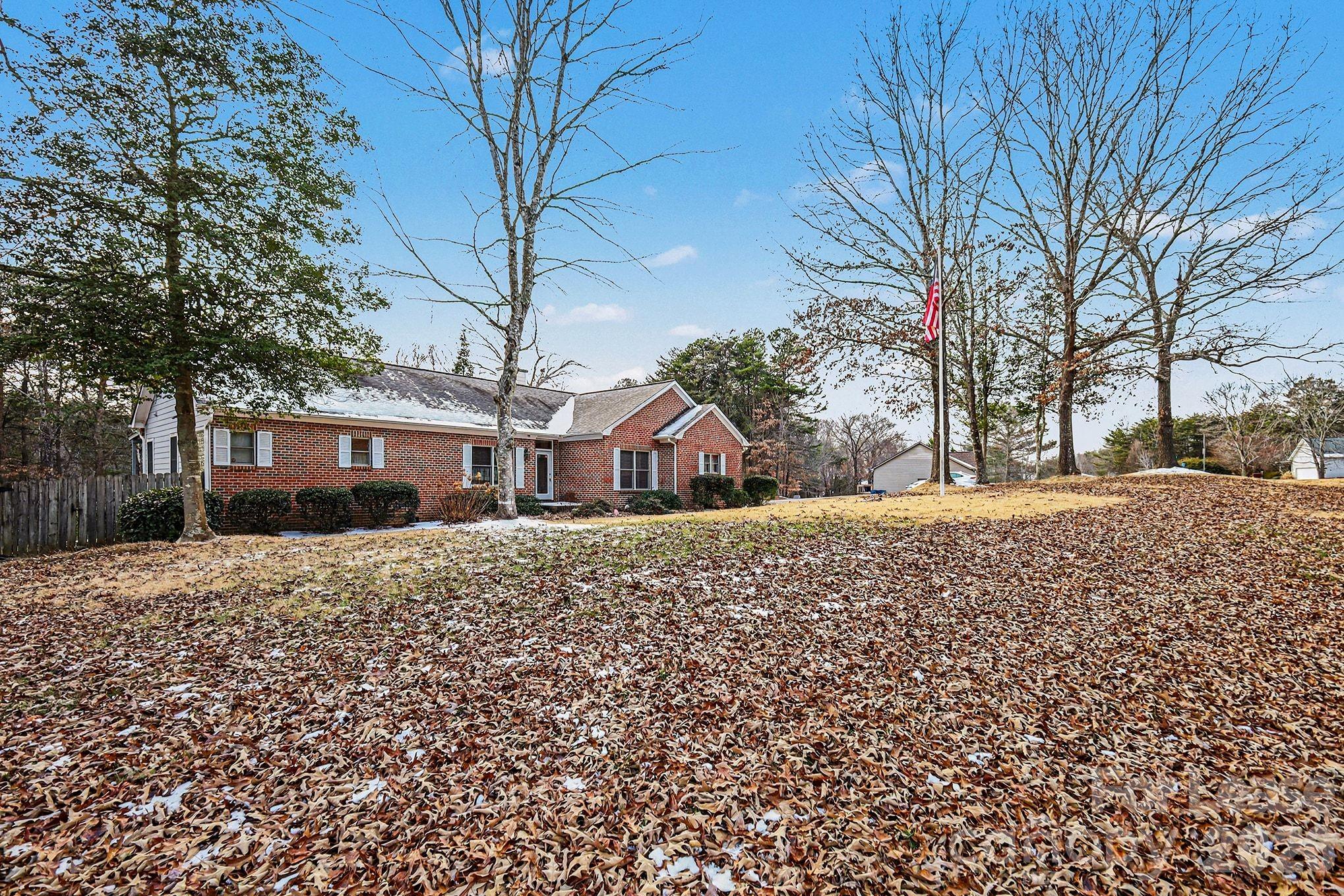 4418674 Property Photo 4