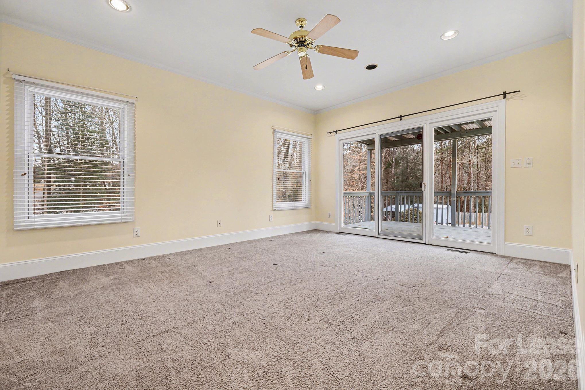 4418674 Property Photo 11