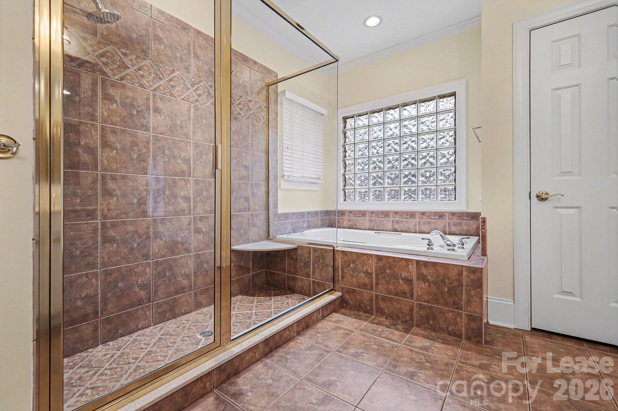 4418674 Property Photo 14