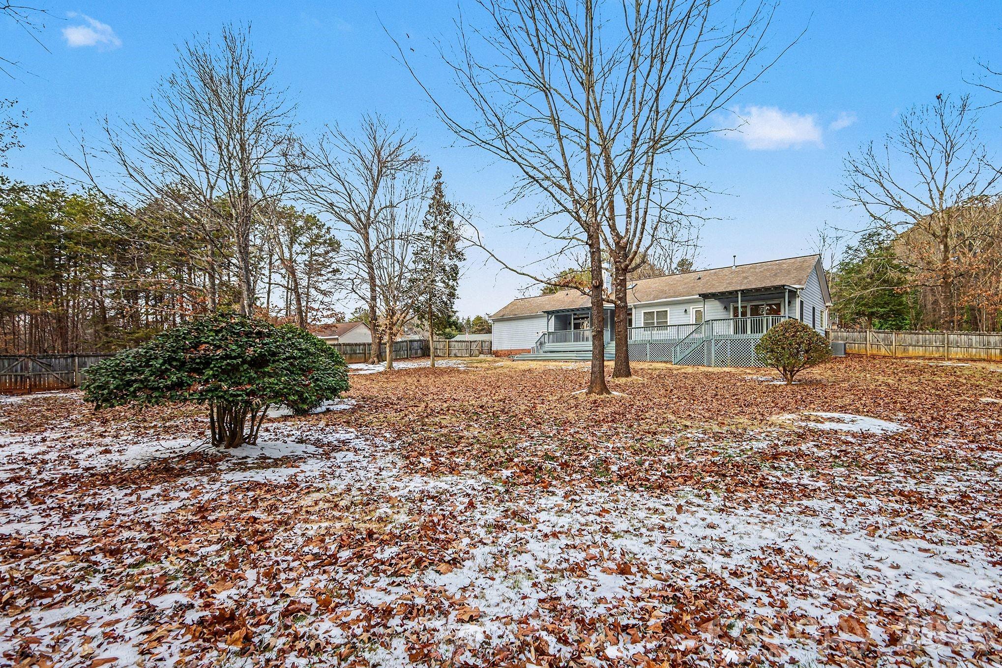4418674 Property Photo 23