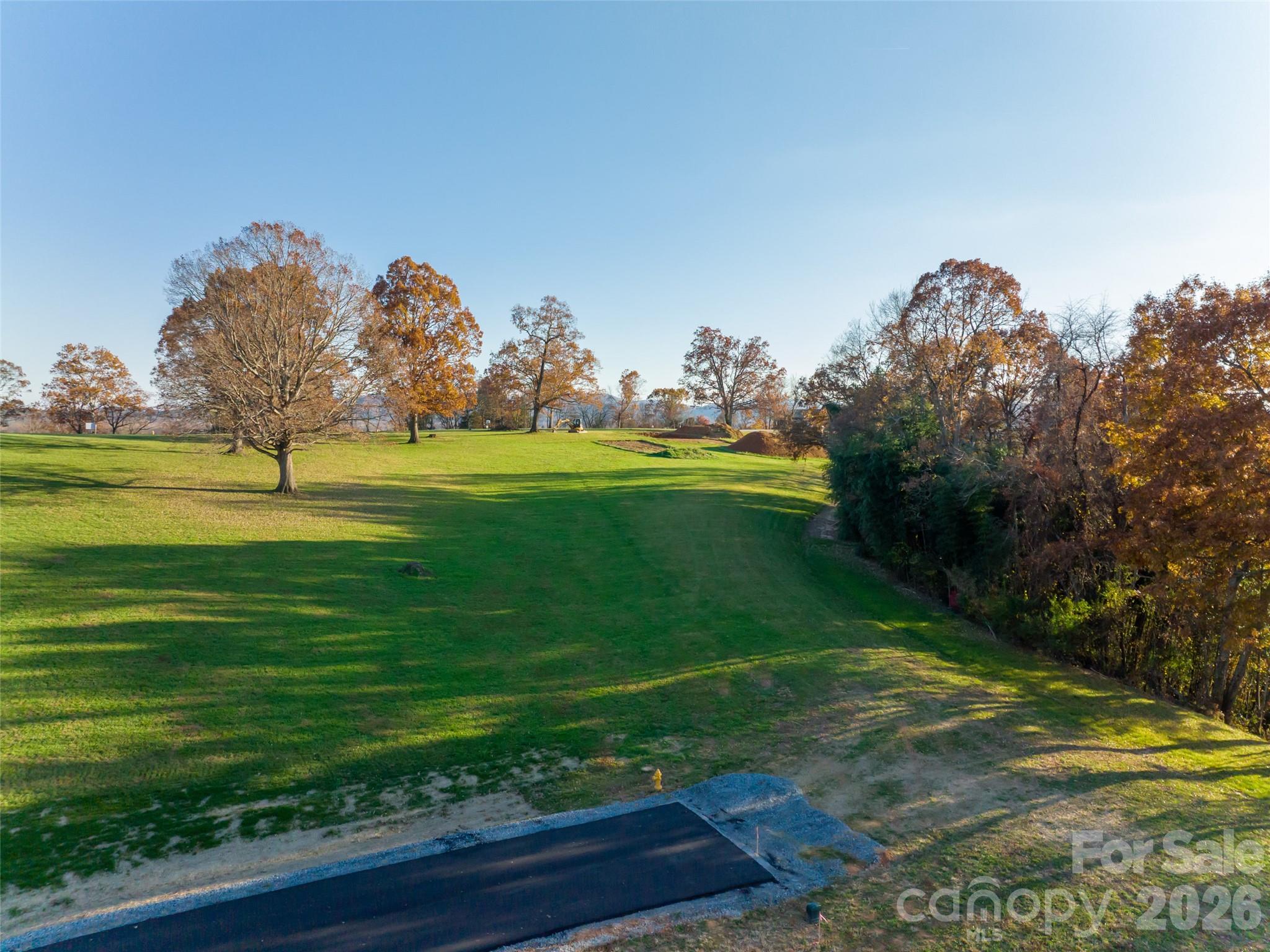 207 Soapstone Trail 70 Property Photo 2