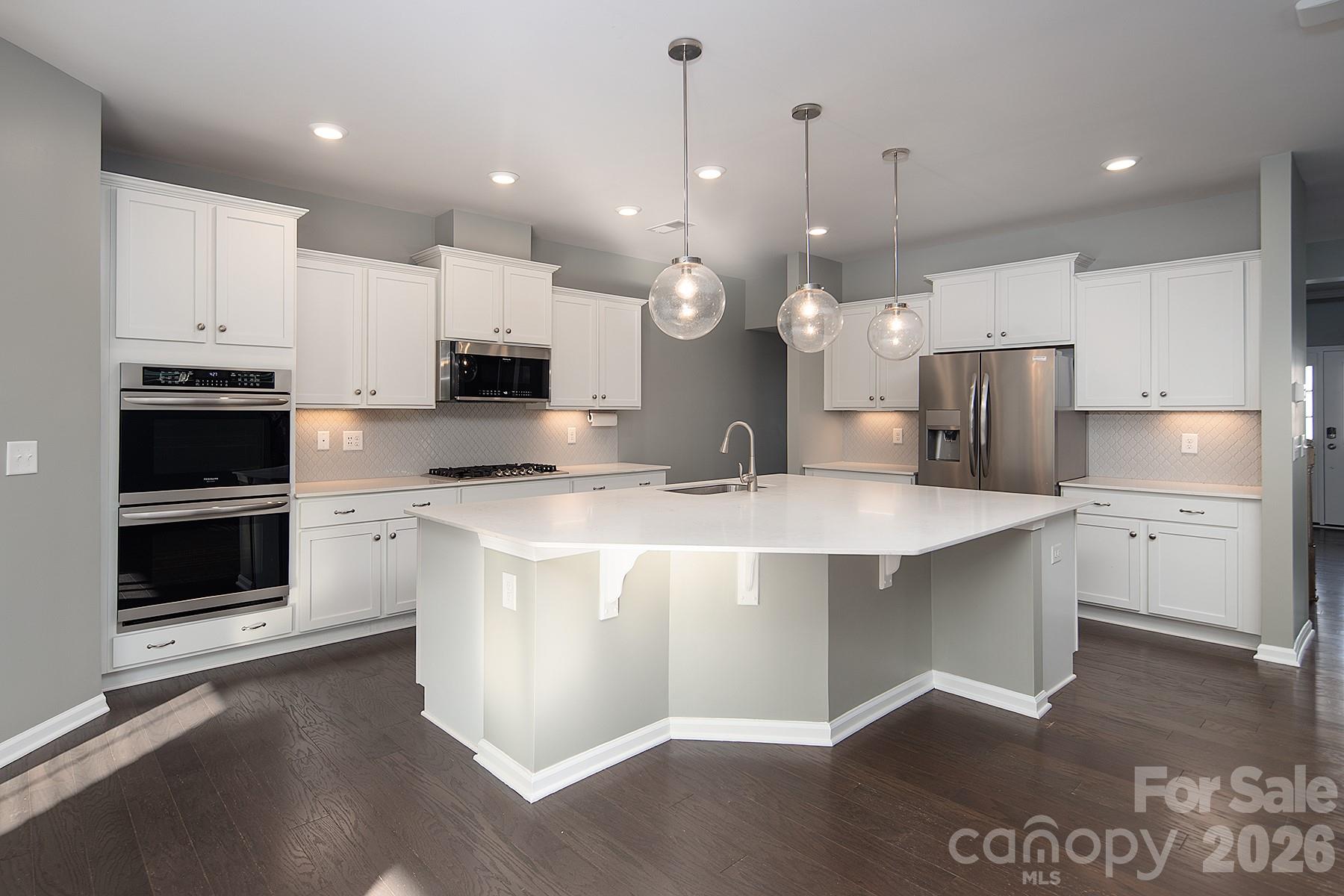 15625 White Quartz Lane Property Photo 7