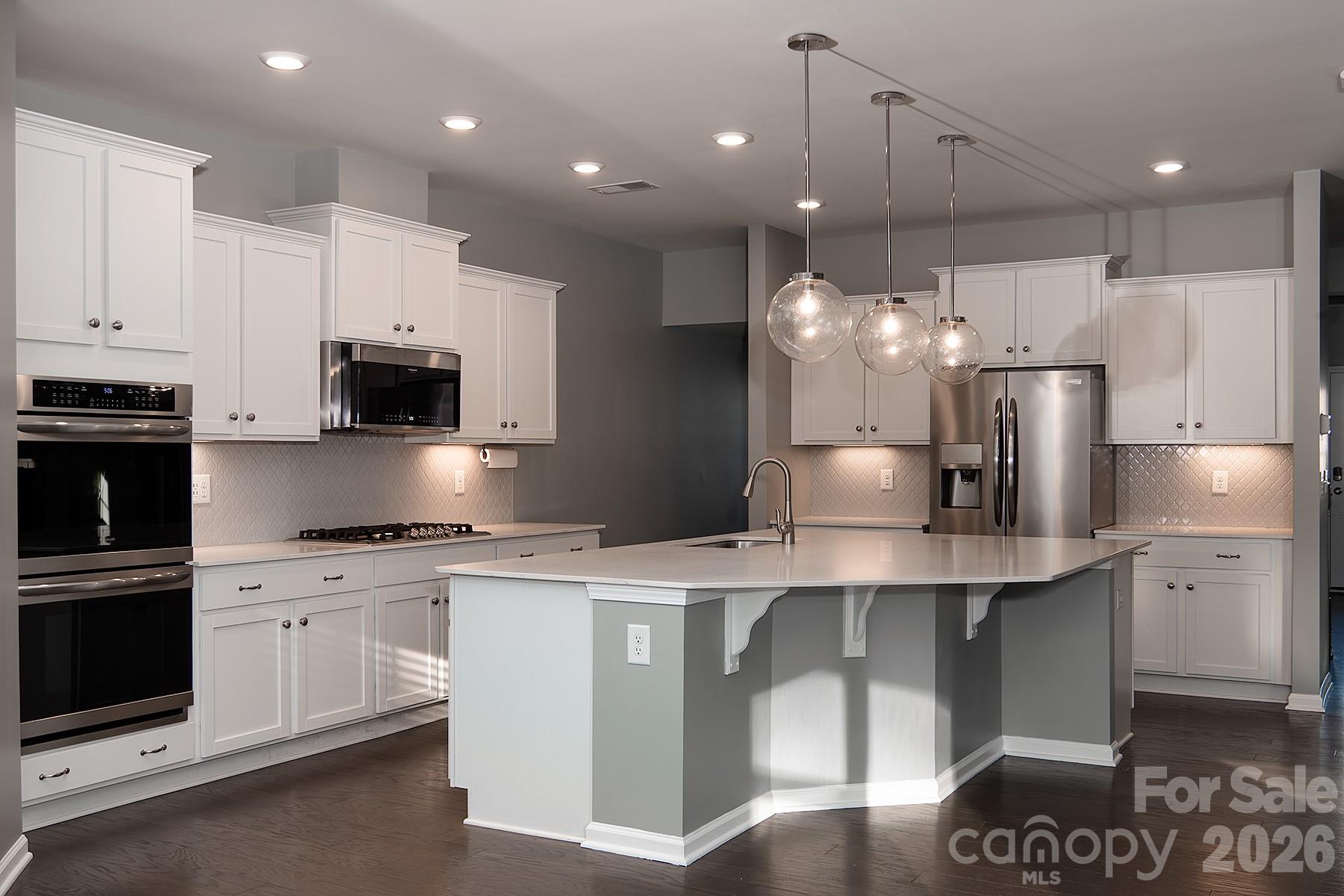 15625 White Quartz Lane Property Photo 8