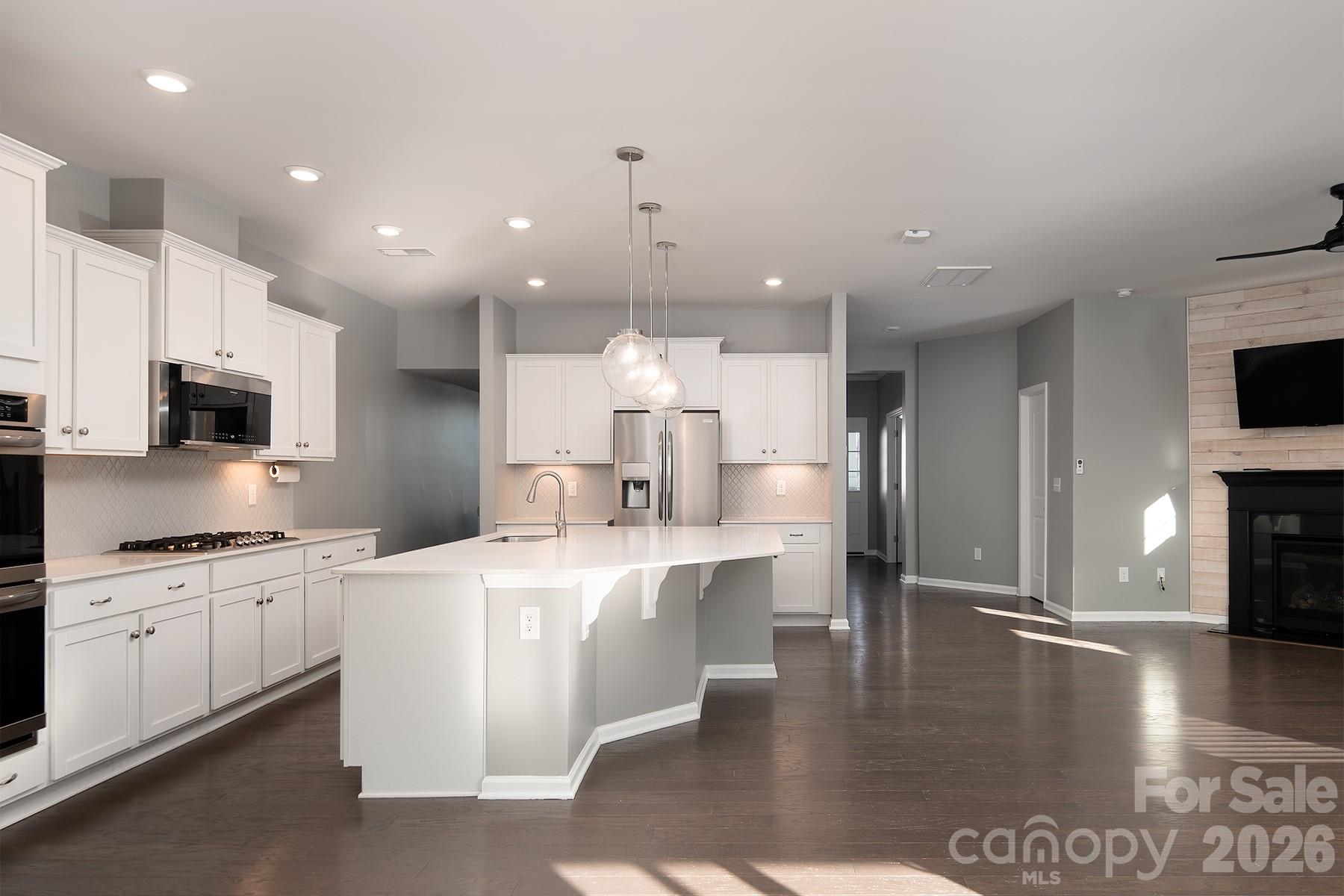 15625 White Quartz Lane Property Photo 11