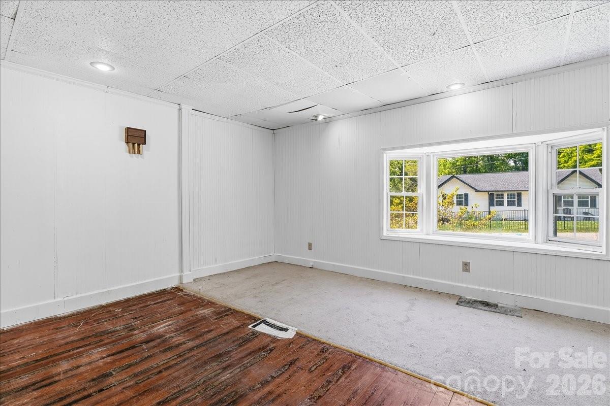 193 Duckworth Avenue Property Photo 9