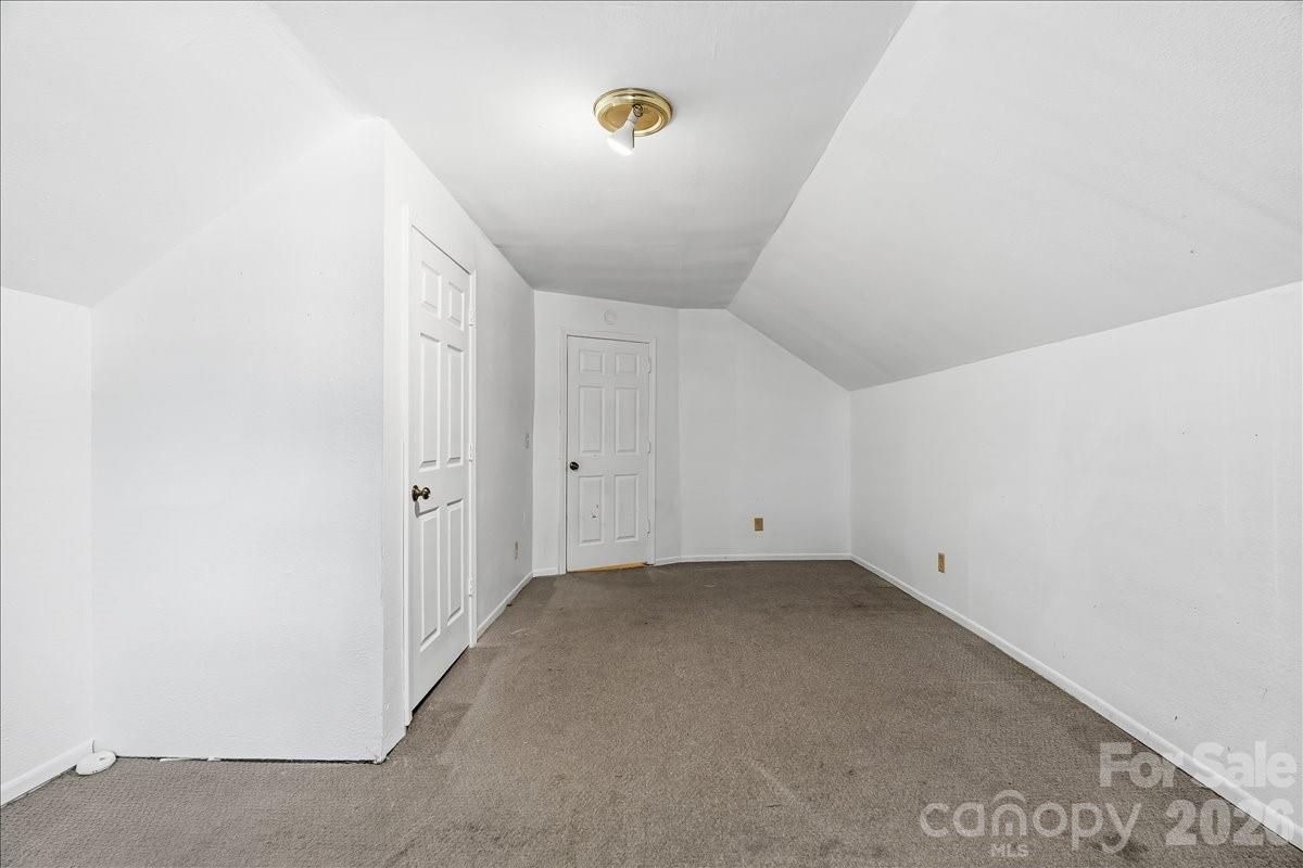 193 Duckworth Avenue Property Photo 18