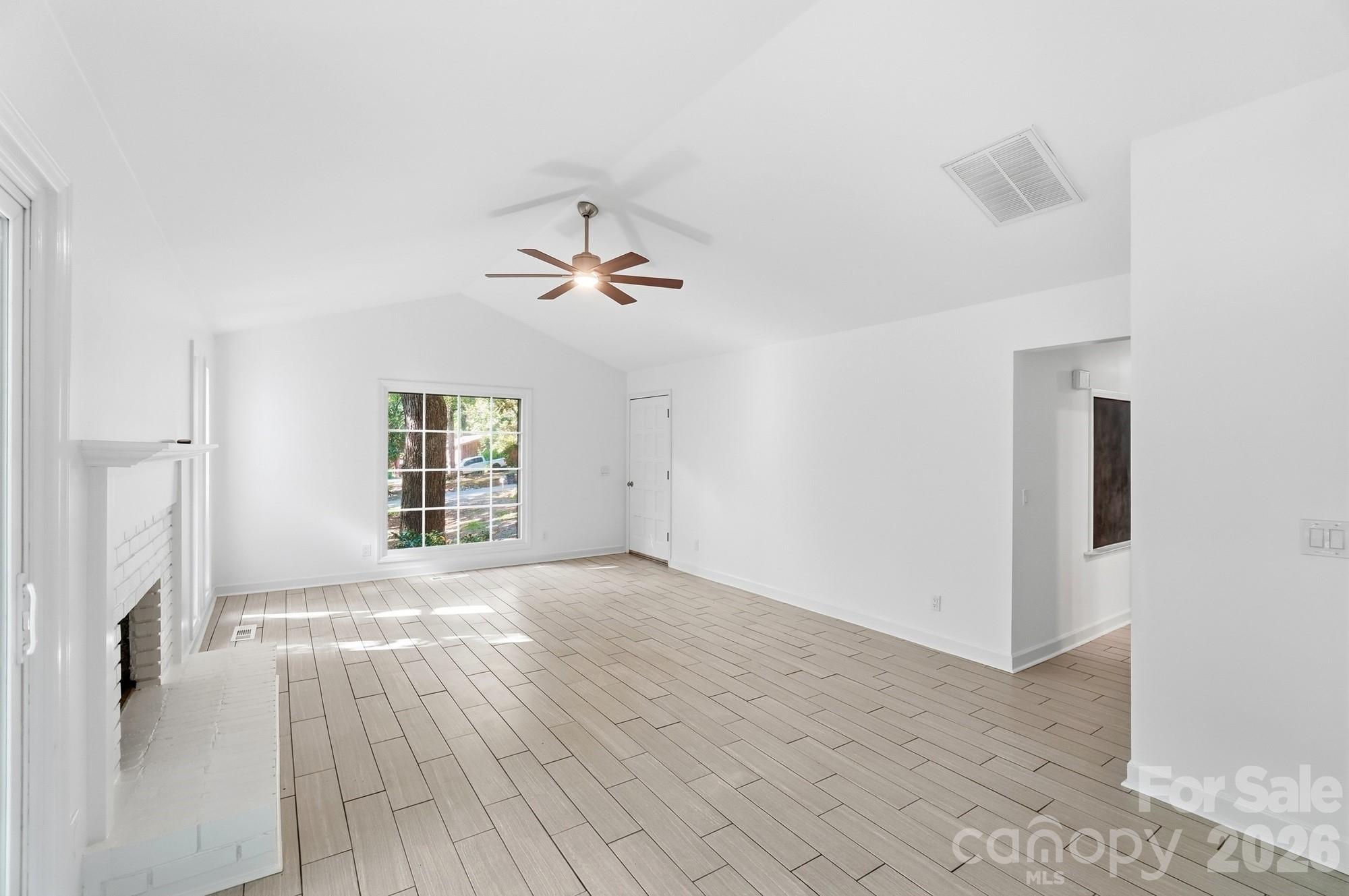 319 Settlement Drive Property Photo 6