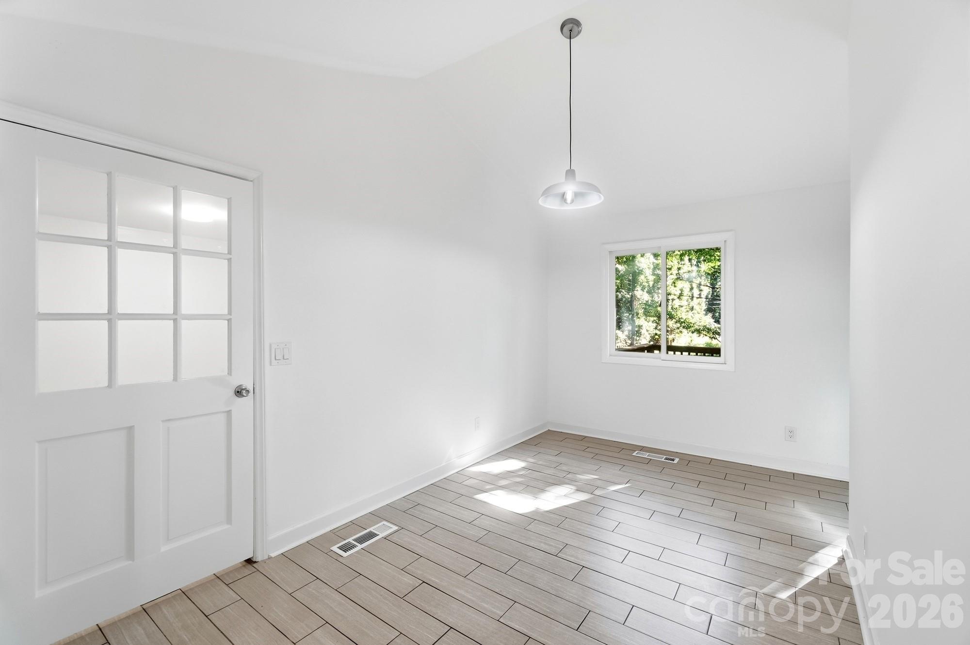319 Settlement Drive Property Photo 9