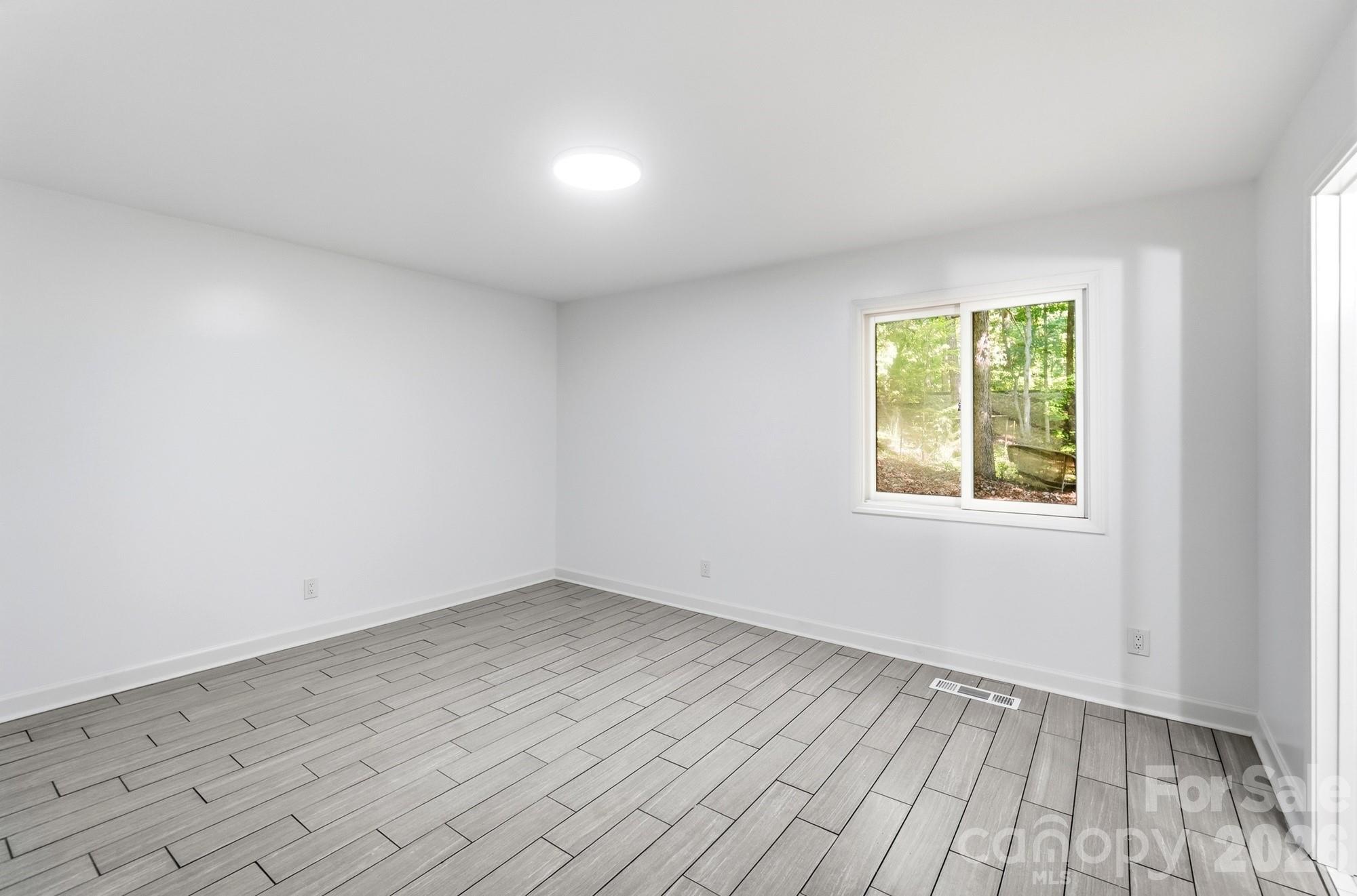 319 Settlement Drive Property Photo 15