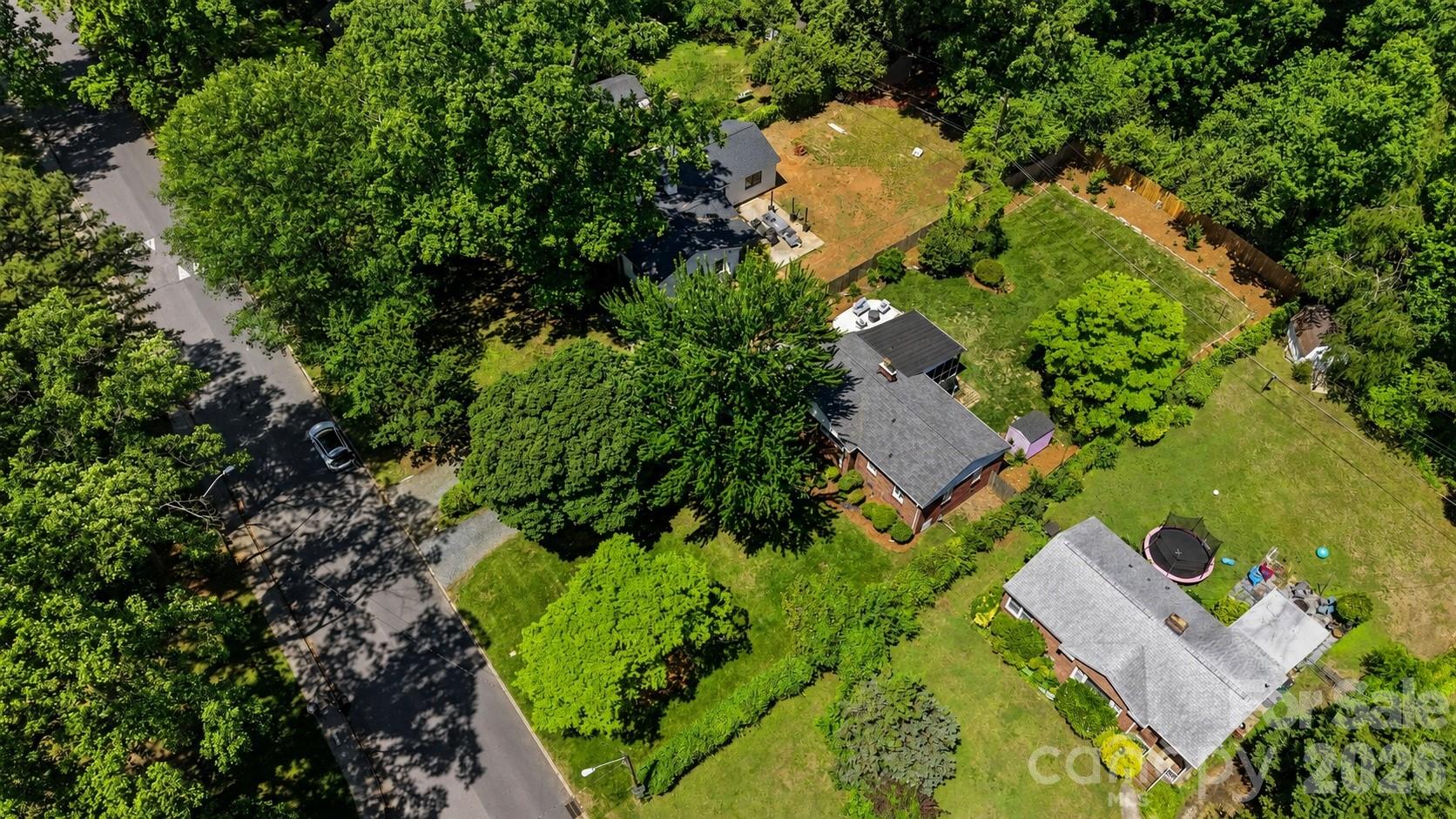 2431 Arnold Drive Property Photo 1
