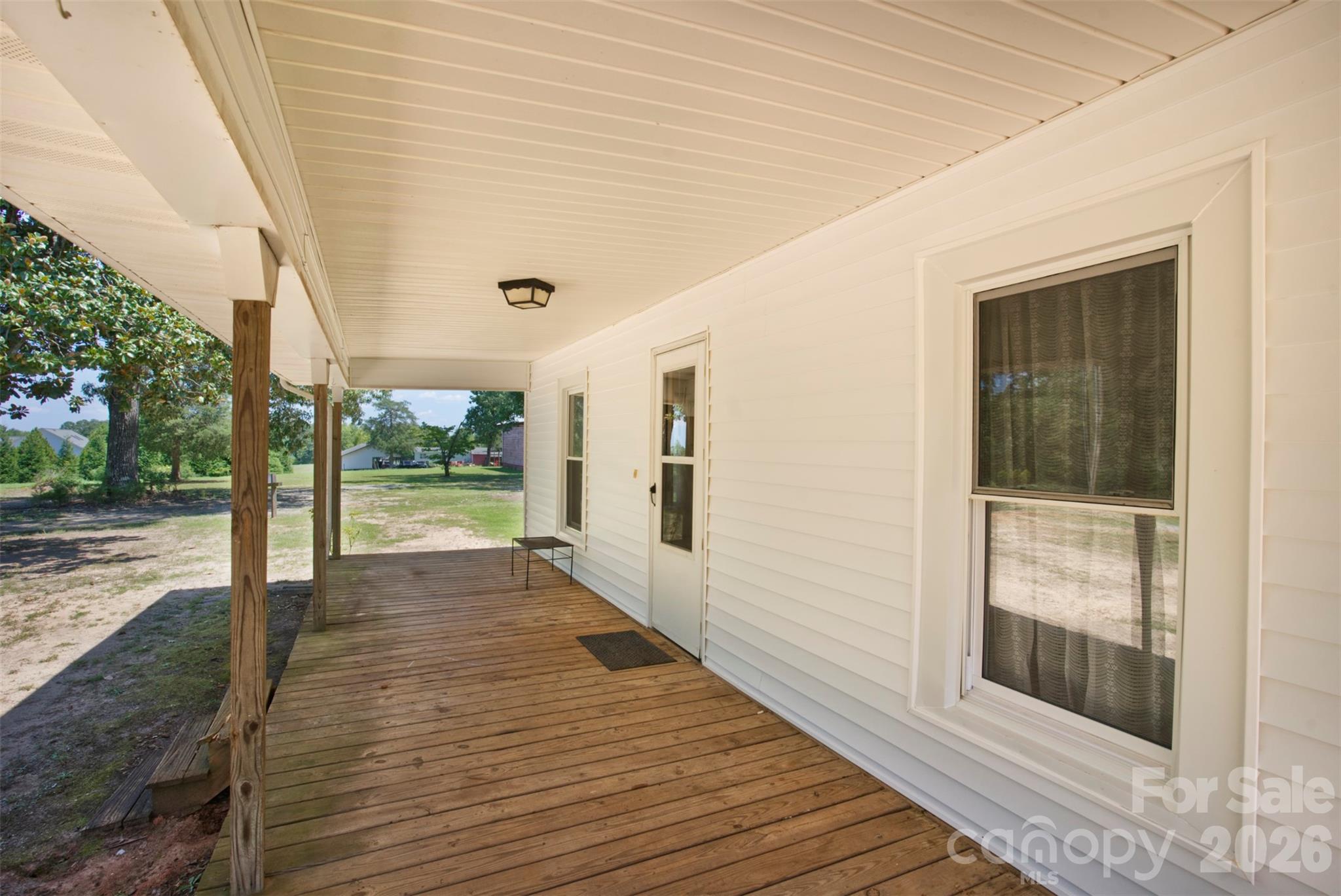 1002 Tanner Road Property Photo 8