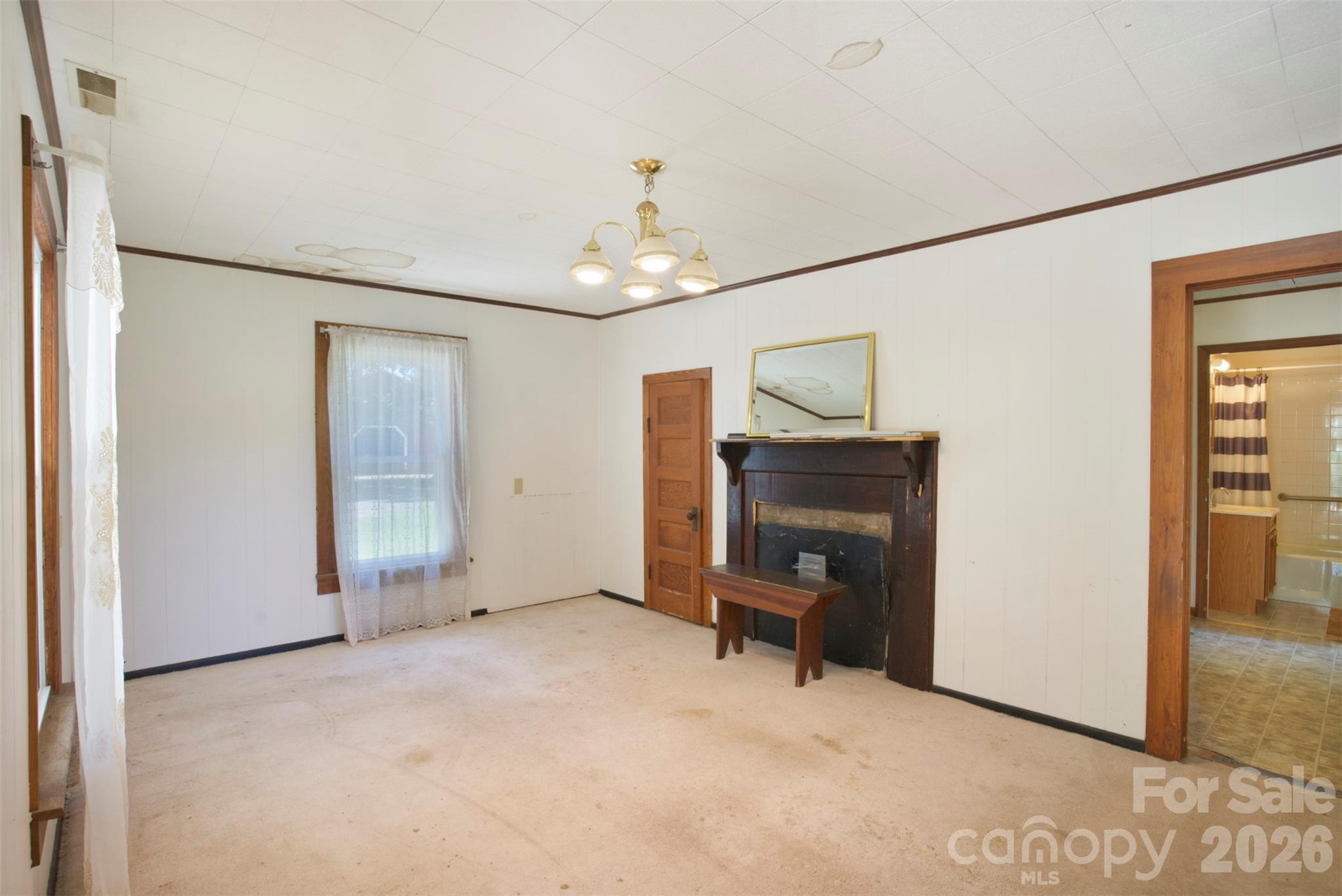 1002 Tanner Road Property Photo 9