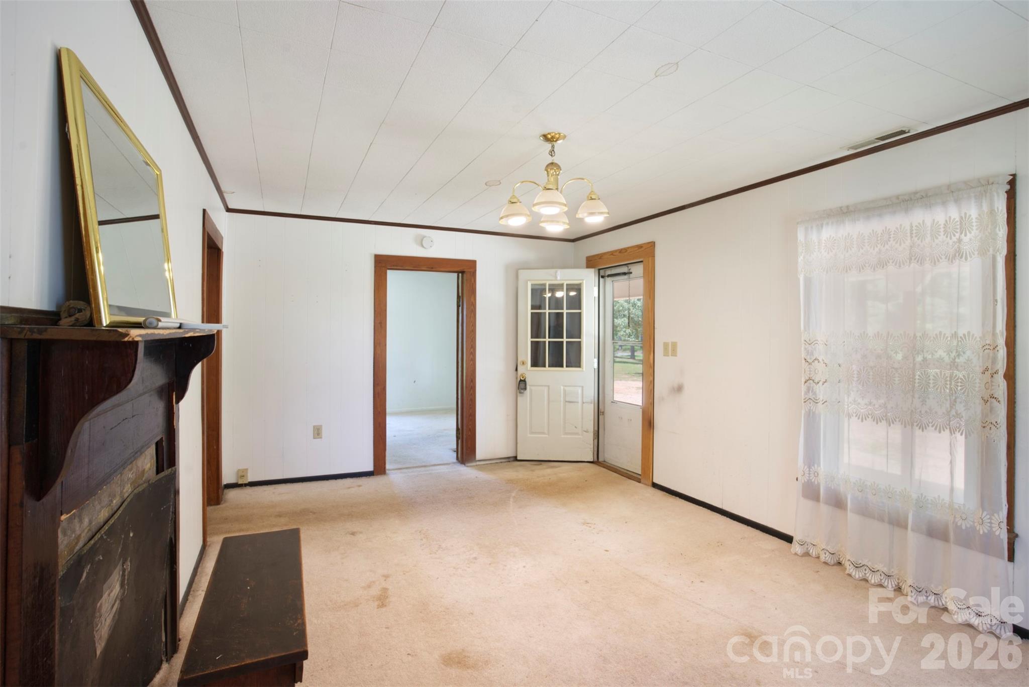 1002 Tanner Road Property Photo 11