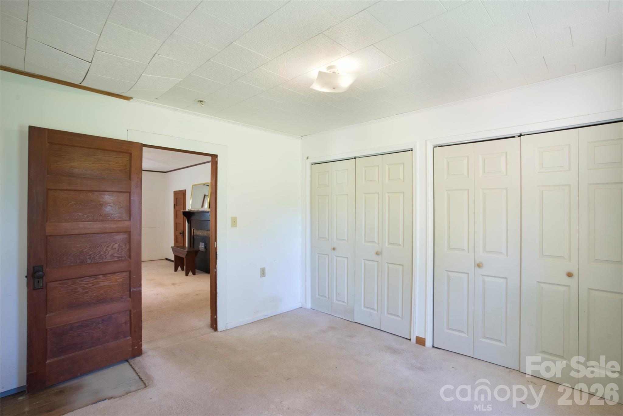 1002 Tanner Road Property Photo 12