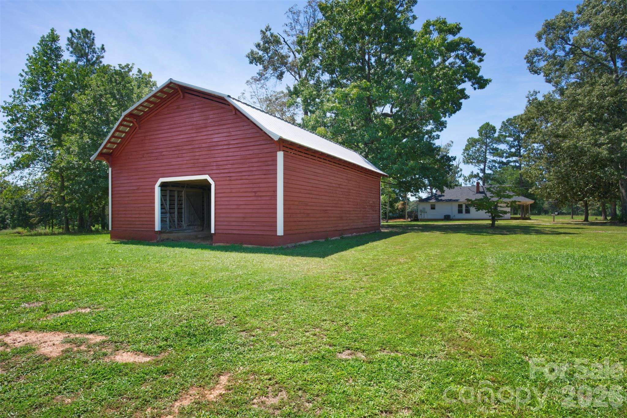 1002 Tanner Road Property Photo 34