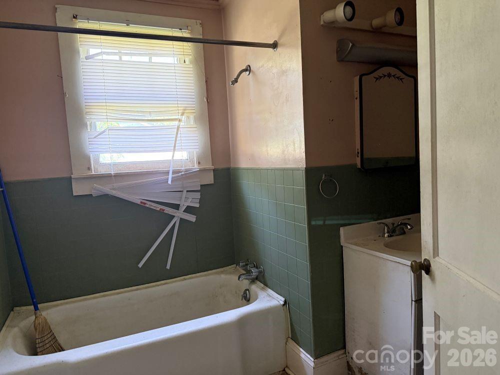 1710 Stokes Ferry Road Property Photo 13