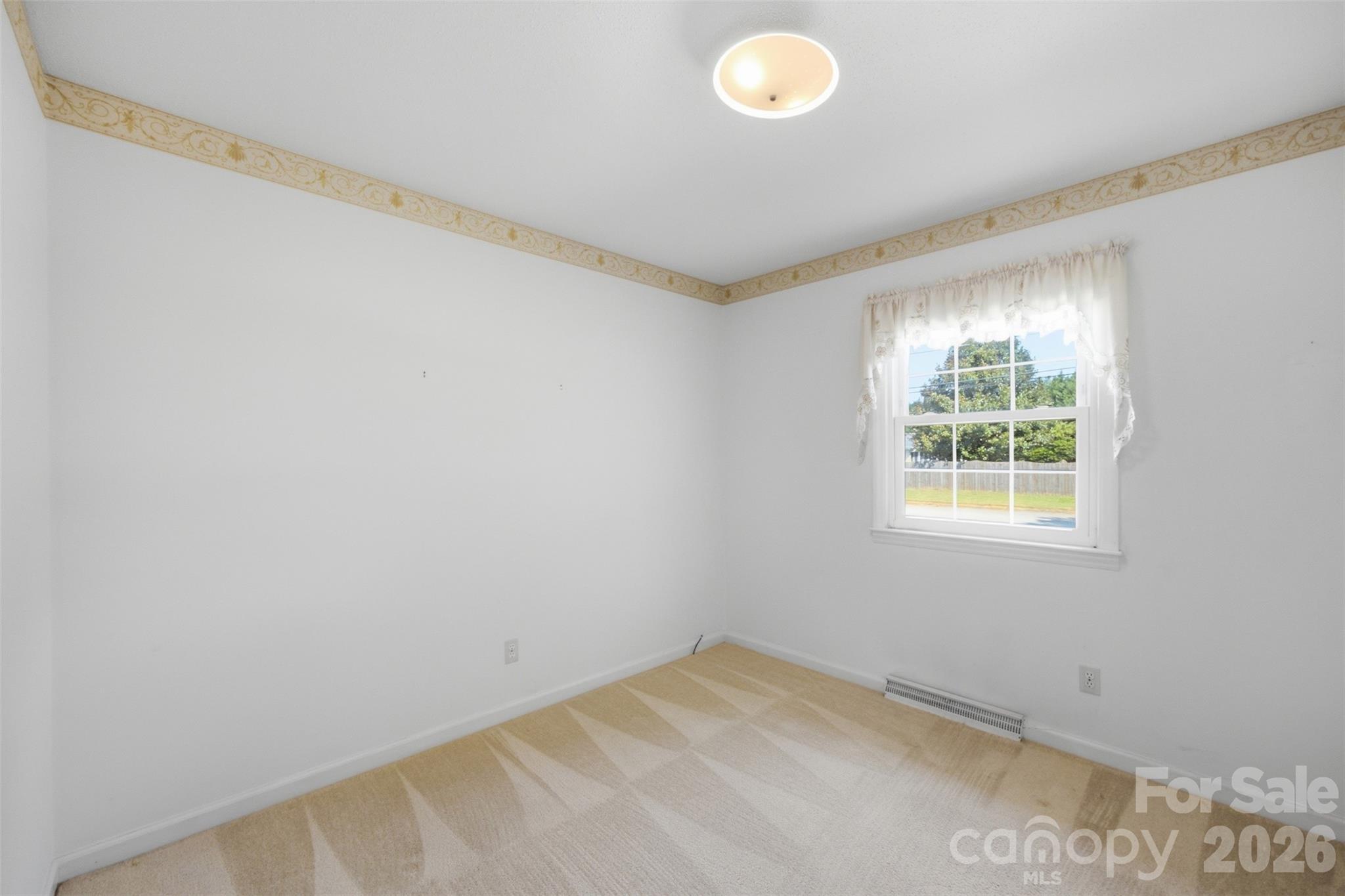 2311 Shaw Avenue Property Photo 12